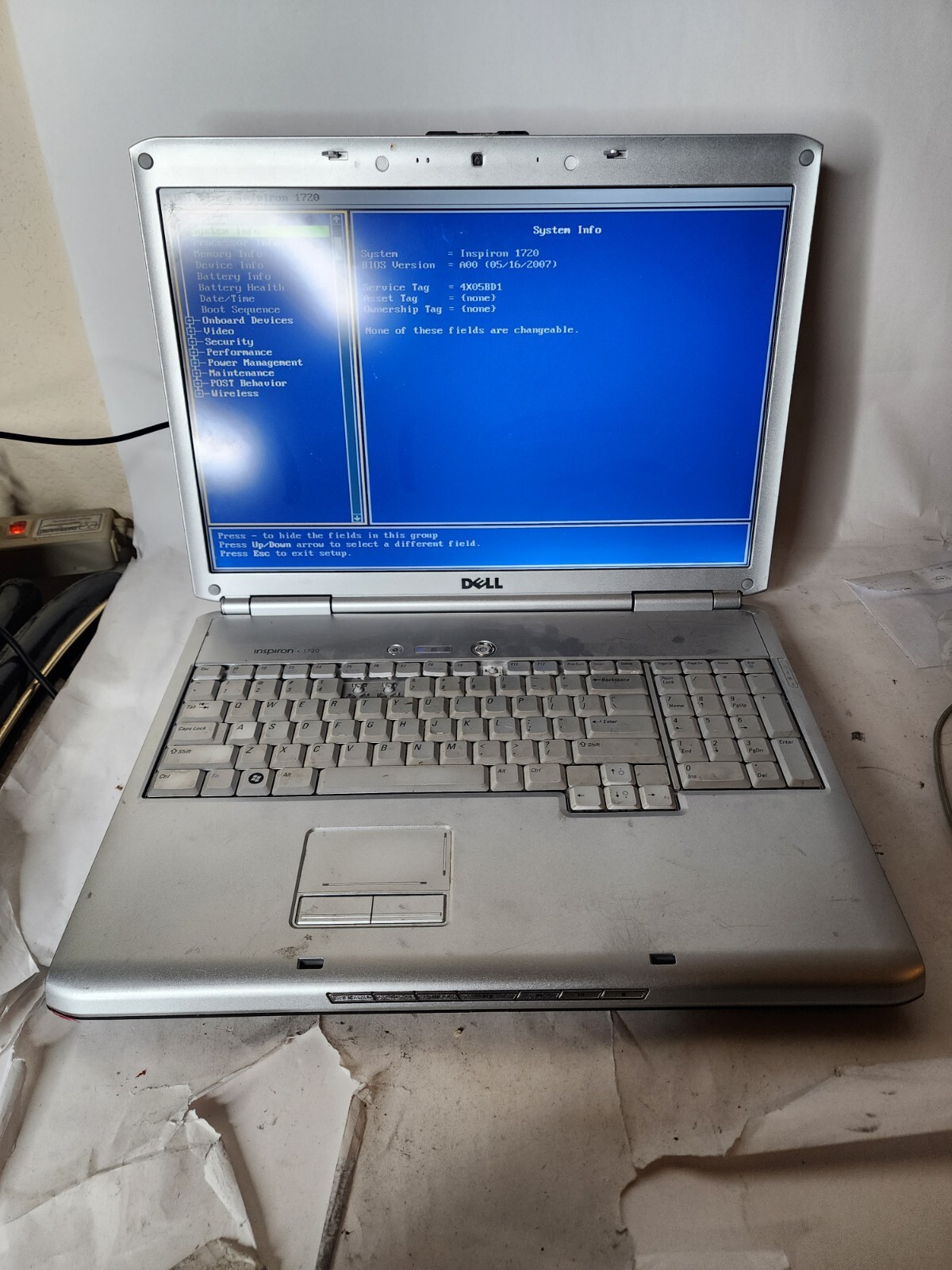 Dell Inspiron 1720 Core 2 Duo 2.0GHz 2GB RAM 160gb Hdd Boots To Bios
