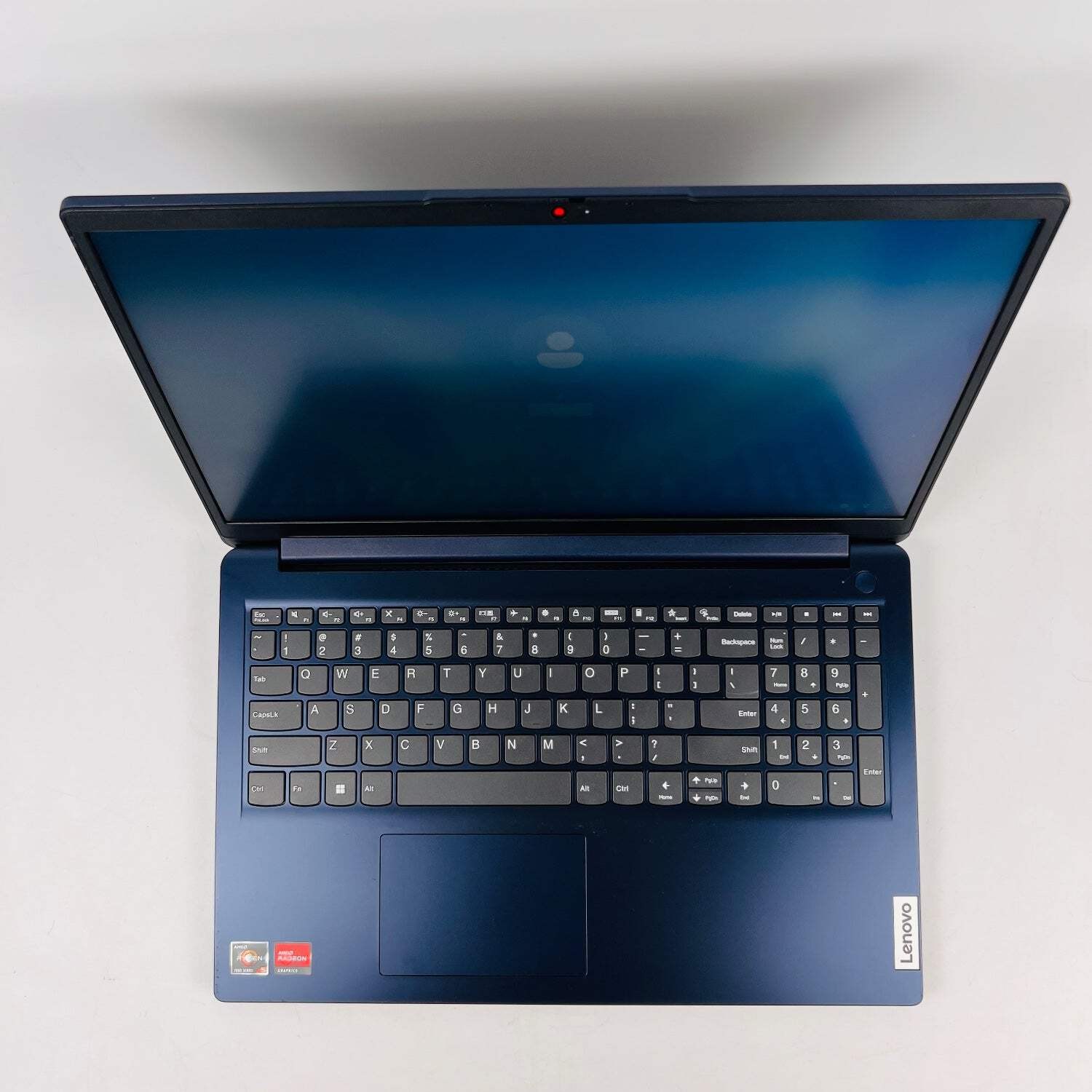 Lenovo IdeaPad 1 15AMN7 15.6″ Ryzen 5 7520U 2.8GHz 8GB RAM 256GB SSD