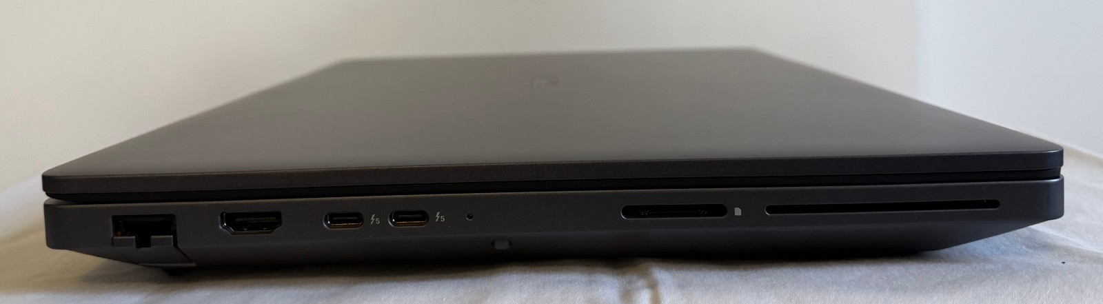 Dell Pro Max 16 Plus 4k UHD Touch Ultra 9 285HX 128GB 4TB(2TB/2TB) RTX PRO 3000