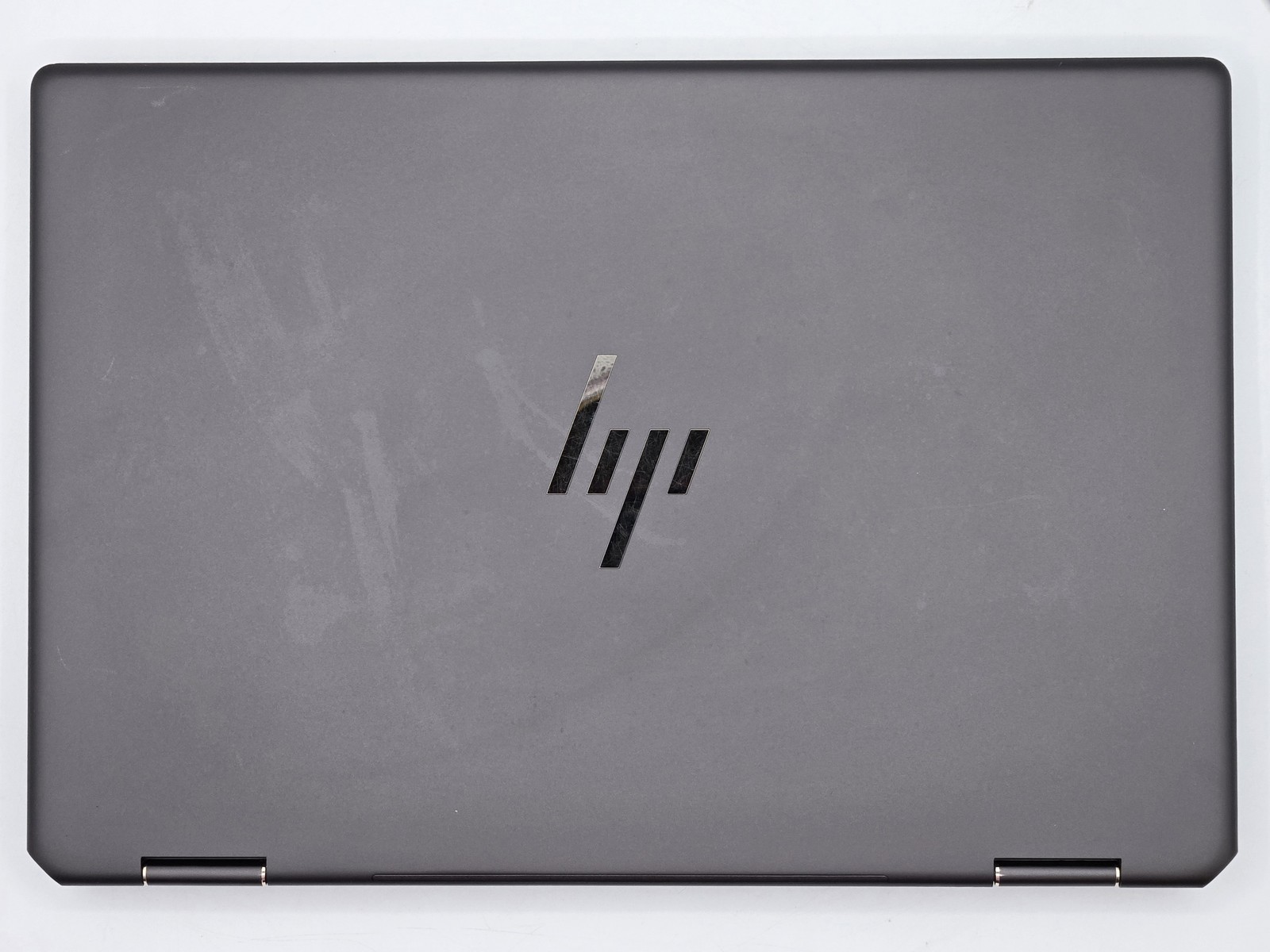 HP Spectre x360 2-in-1 16″ Touch I7-1260P 2TB 16GB W11 Webcam Backlit FP Reader