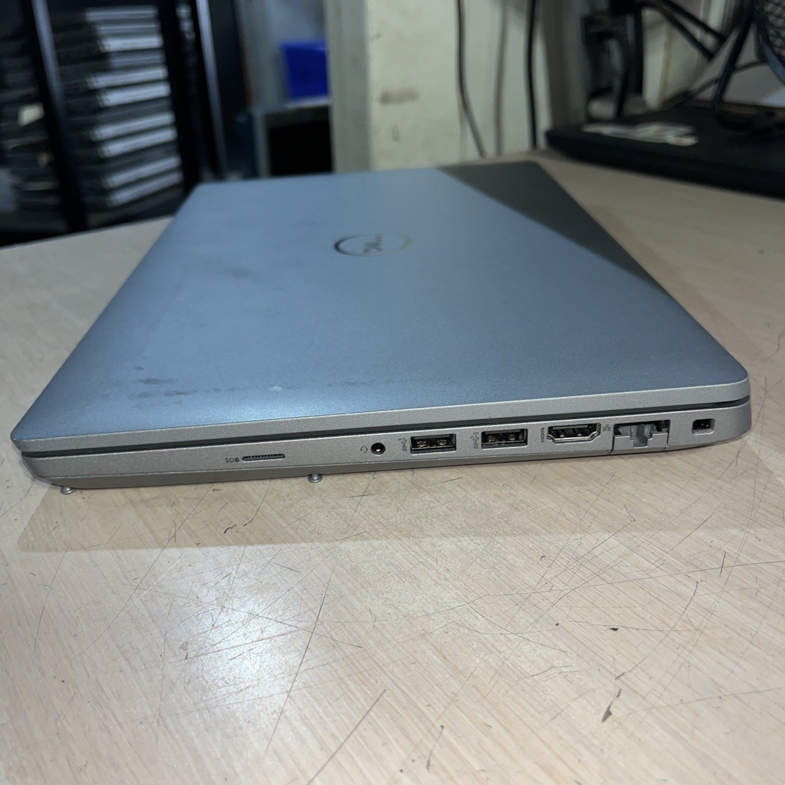 DELL PRECISION 3470 INTEL CORE I5-1250P 16GB RAM NO HD