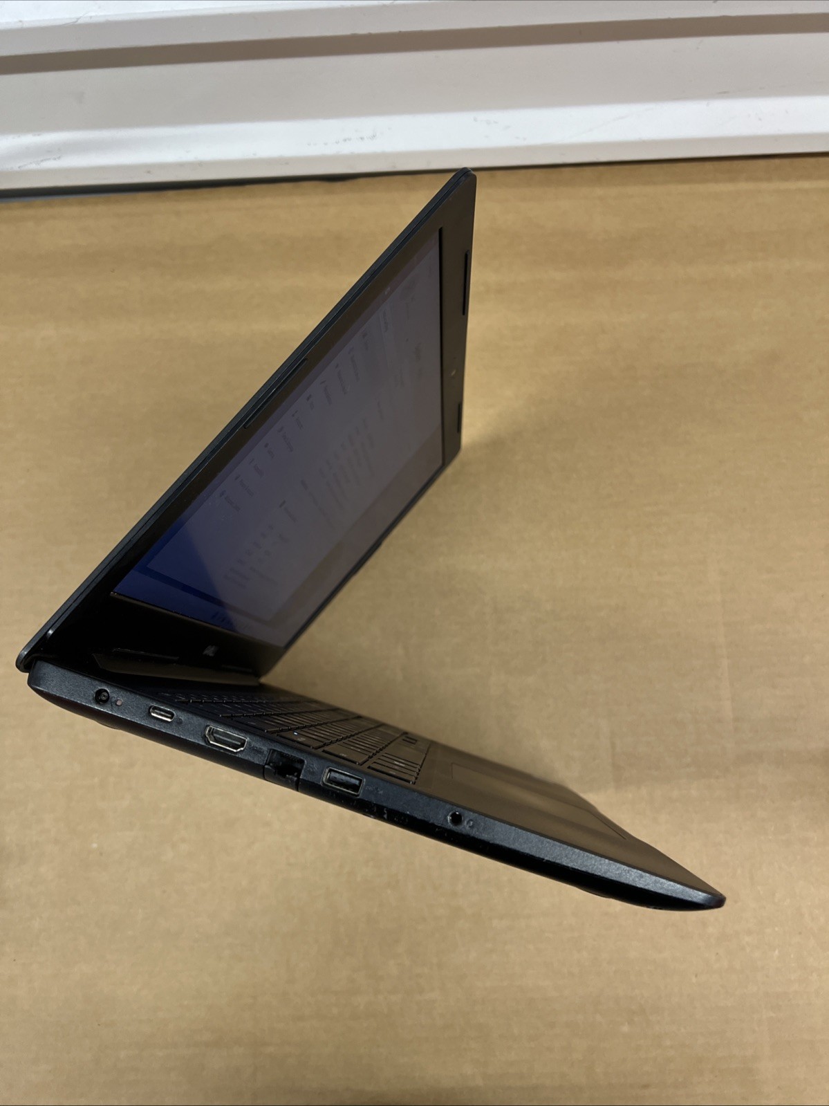 Dell Latitude 3590 | i7-8550U | 8GB RAM | 256GB