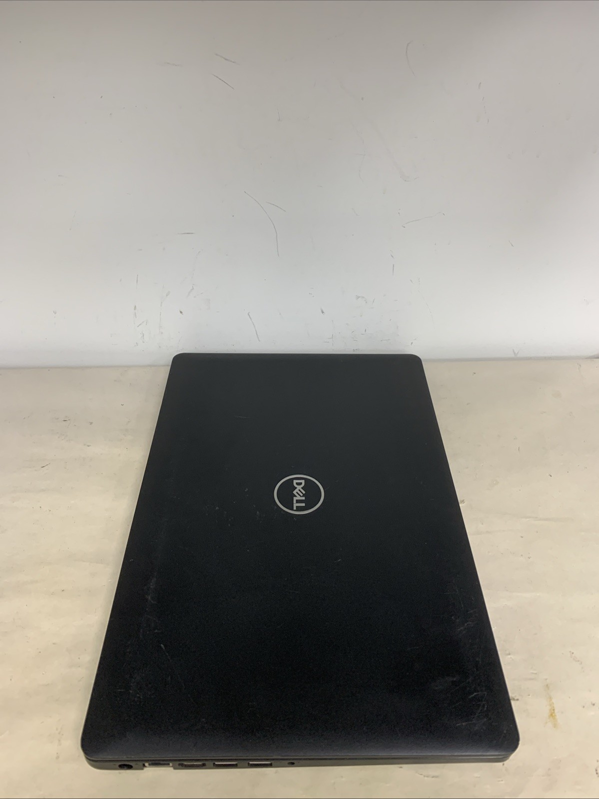 Dell Latitude 3580 15.6″ Laptop i5-7200U 8GB RAM NO HDD | Boot To Bios | DESC