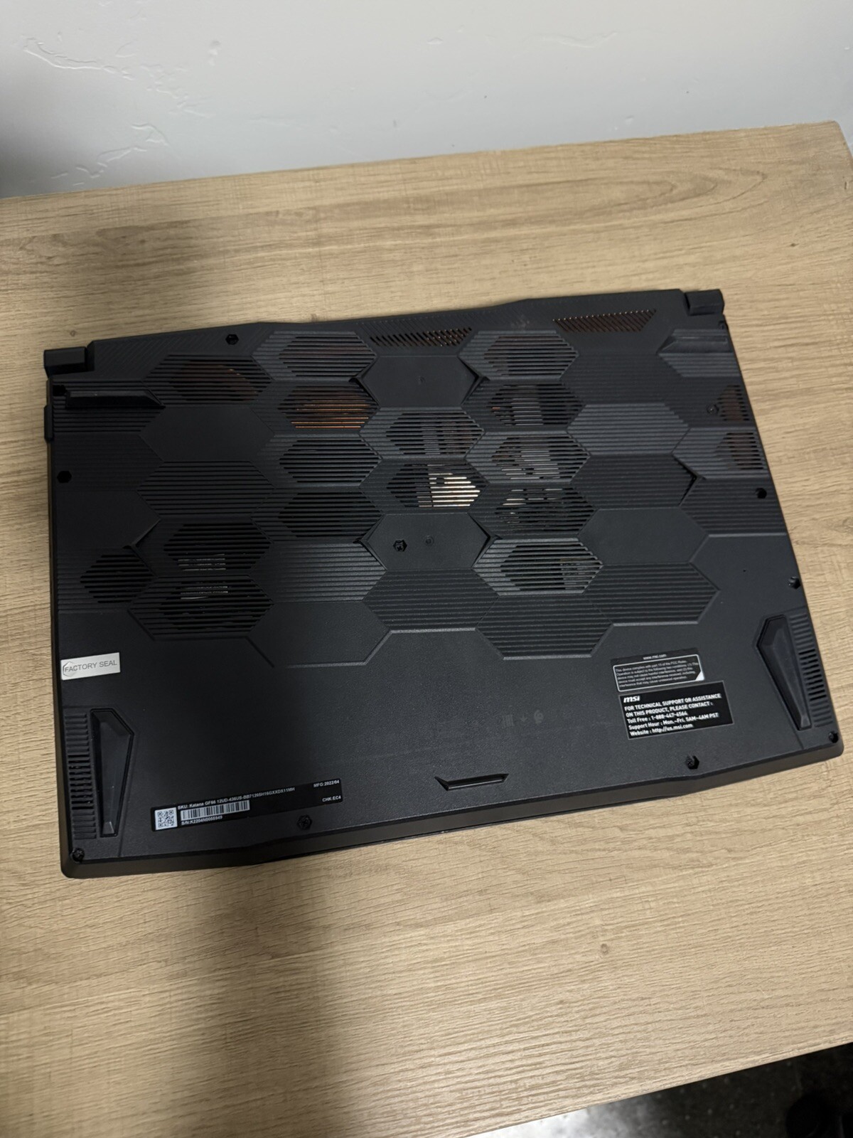 MSI Katana GF66 15.6″ (512GB SSD, Intel Core i7-12650H, 4.70GHz, 16GB RAM,…