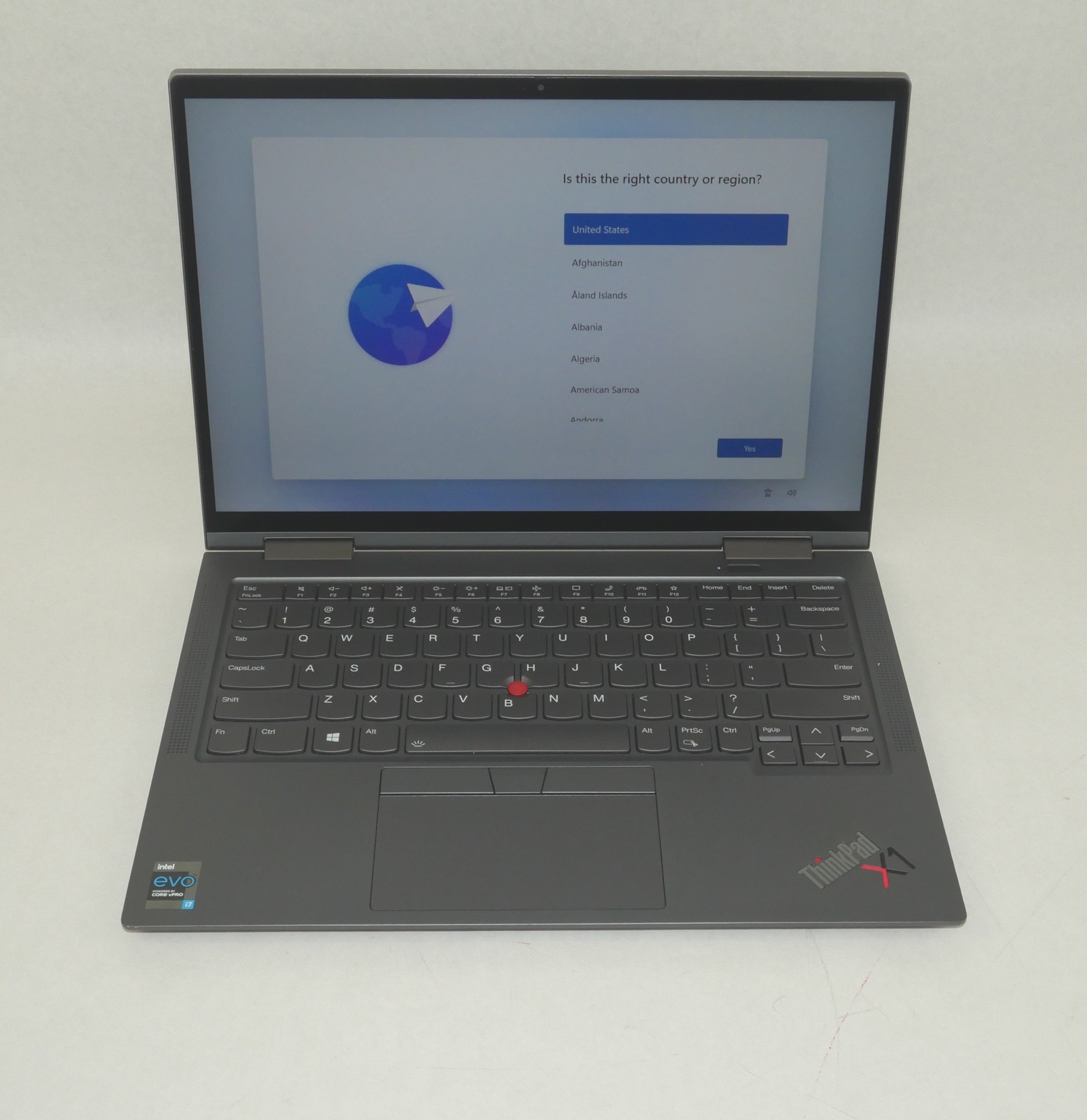 Lenovo ThinkPad X1 Carbon Gen 9 17-1185G7 3-4.9GHz 512GB 16GB WIN11PRO NO AC