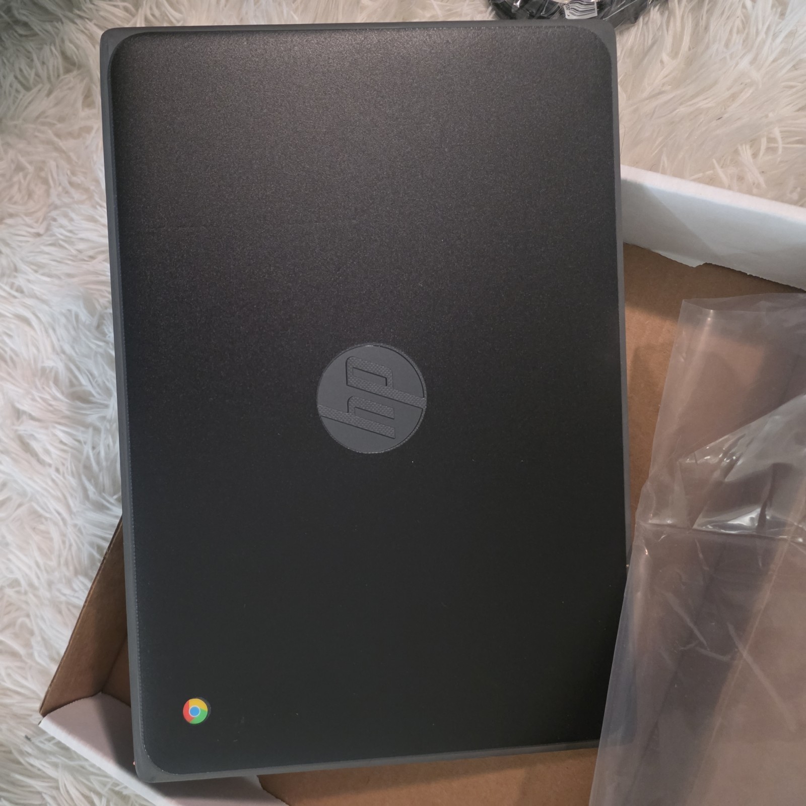 HP Chromebook 11 G8 11.6″ Intel 1.60 GHz 4 GB RAM 32GB SSD + New in Pods 12