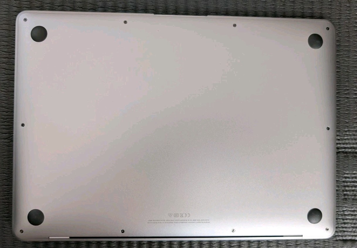 2020 Macbook Air Apple M1 16GB RAM 256GB SSD NEVER Used MINT Condition! Grade A!