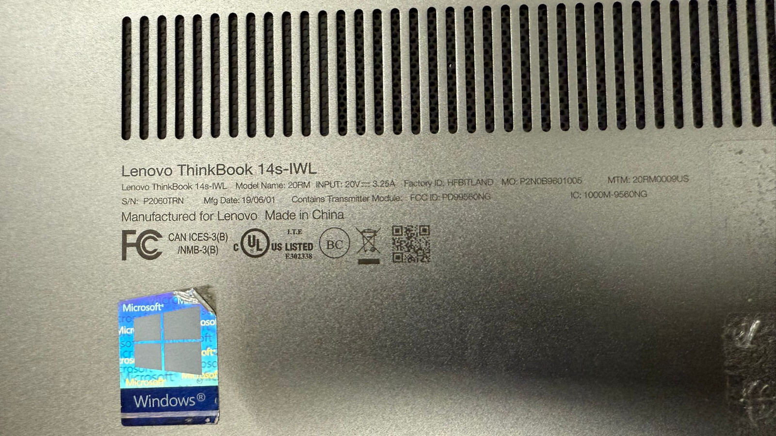 Lenovo ThinkBook 14s-IWL 14″ Intel Core i5-8265U 1.60GHz 8GB RAM 256GB SSD NO OS
