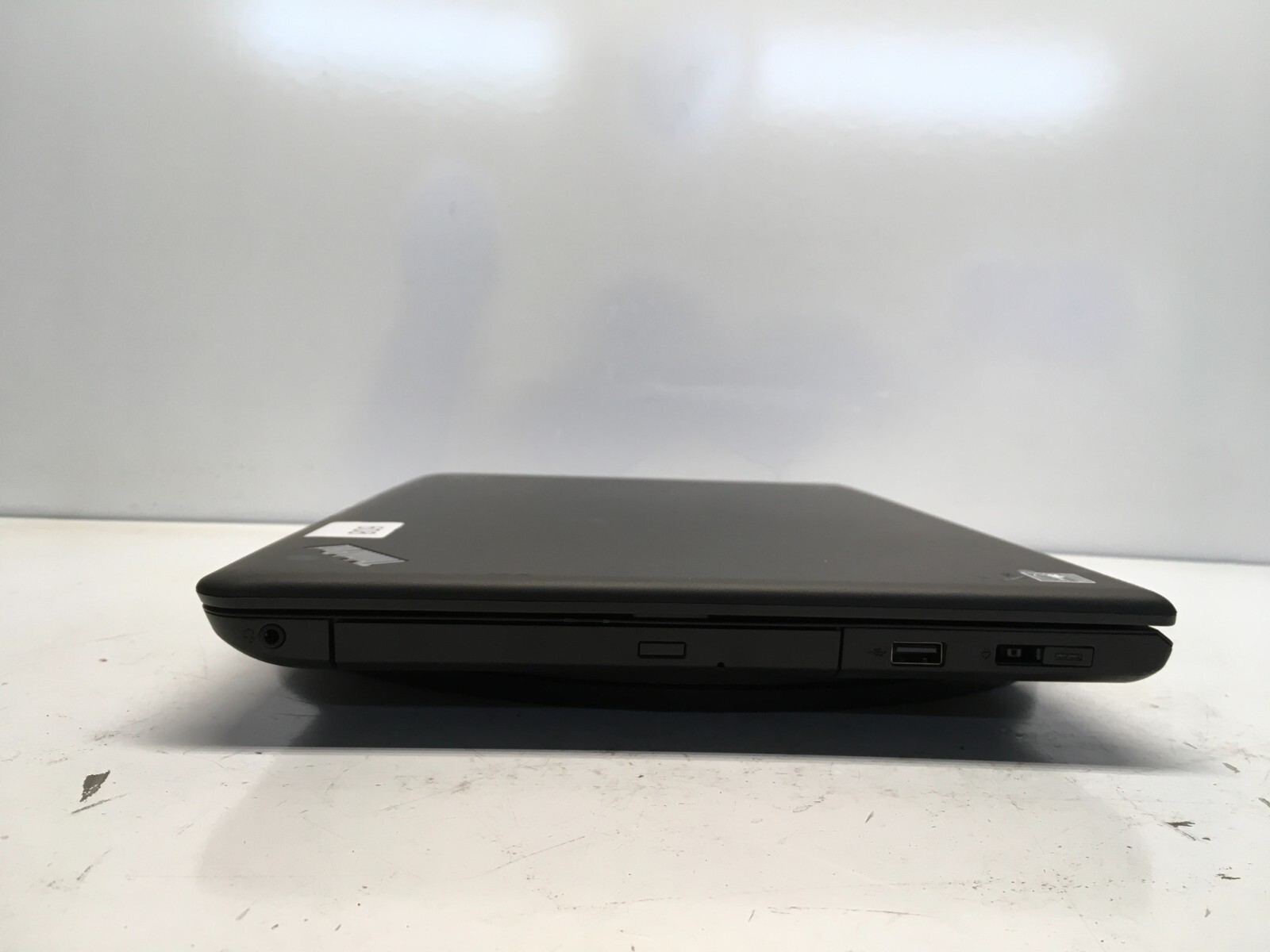 Lenovo ThinkPad E550 Intel i3-4005U 1.7GHz 4 GB NO HDD