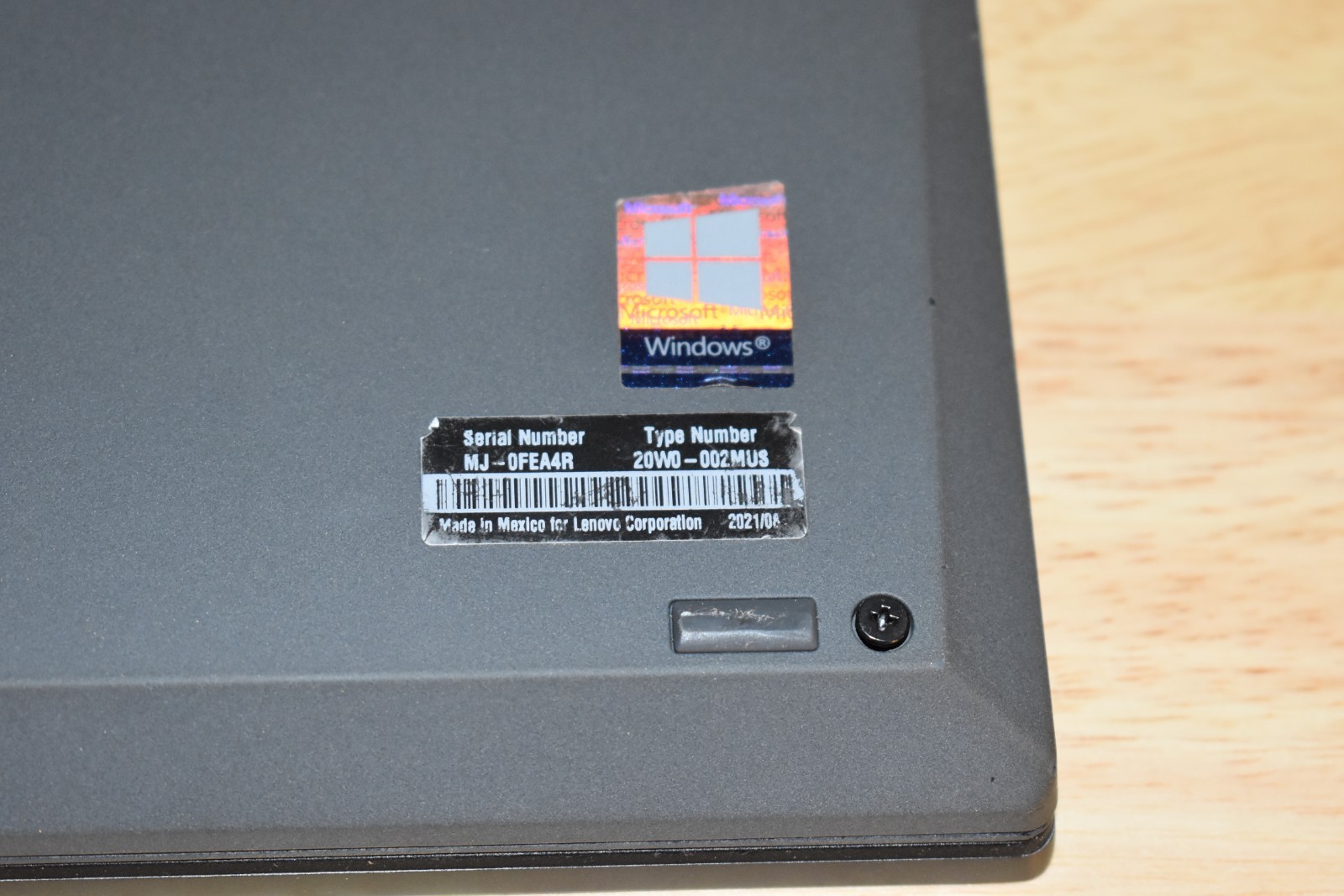 Lenovo T14s Gen 2i Laptop 14″ FHD Intel i5-1135G7 16GB RAM Win 11 Touchscreen