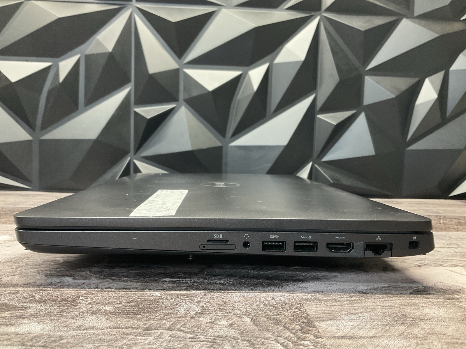 Dell Latitude 5500 / Intel Core i5 8th Gen / 8GB RAM / BIOS Unlocked / C5