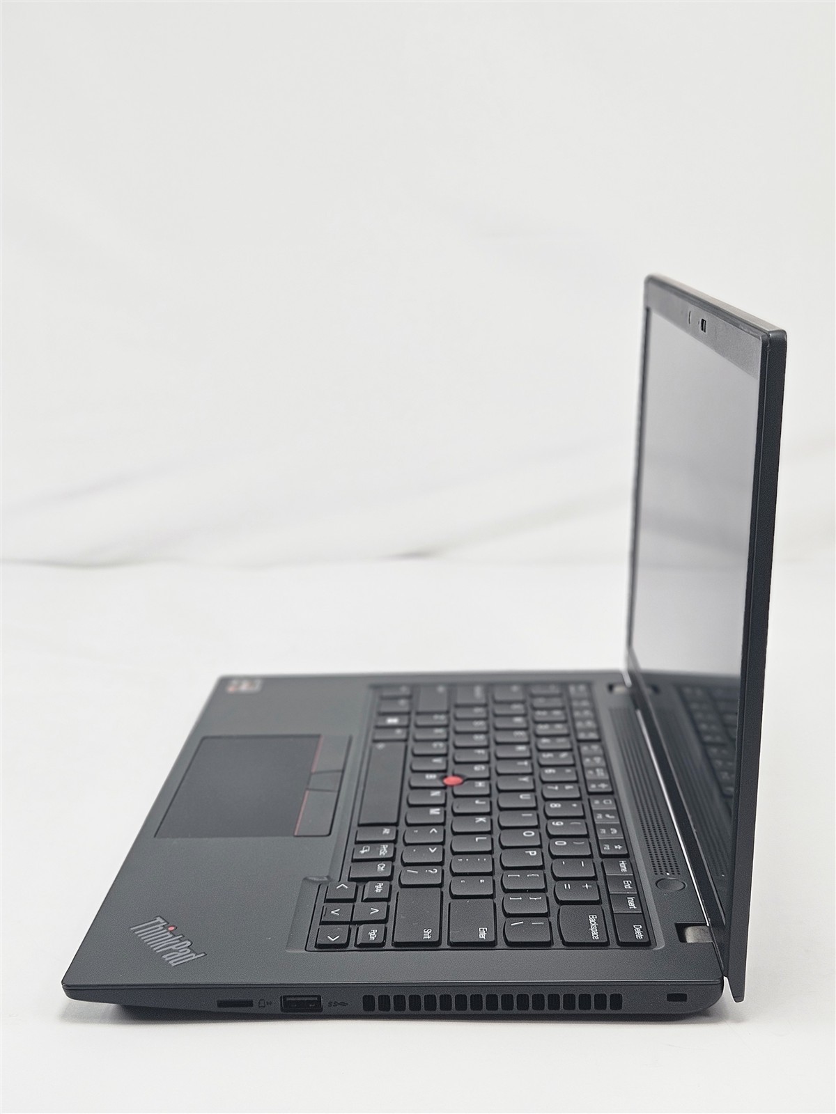 Lenovo ThinkPad L14 Gen 4 AMD Ryzen 5 Pro 7530U 14″ 16GB 256GB SSD