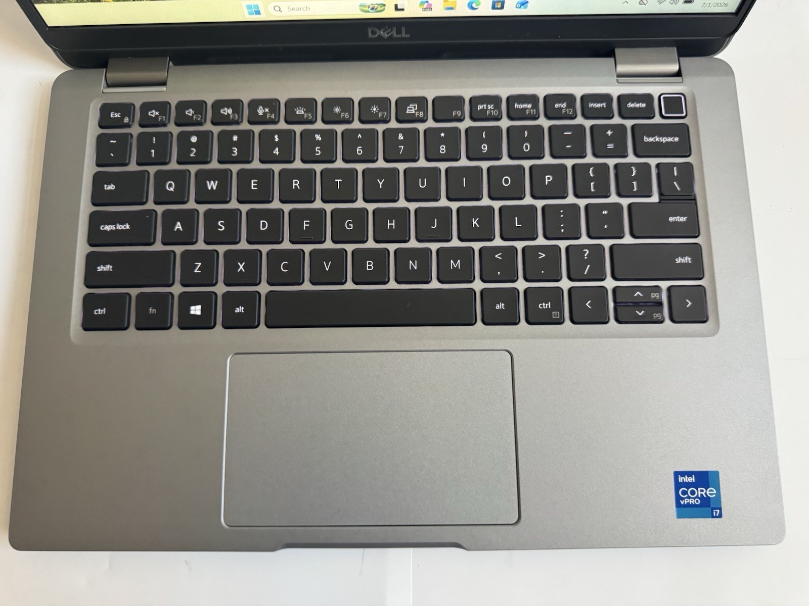 Dell Latitude 5320 13.3 Gray FHD i7-1185G7 3.00GHz 16GB 256GB SSD Win 11 Pro