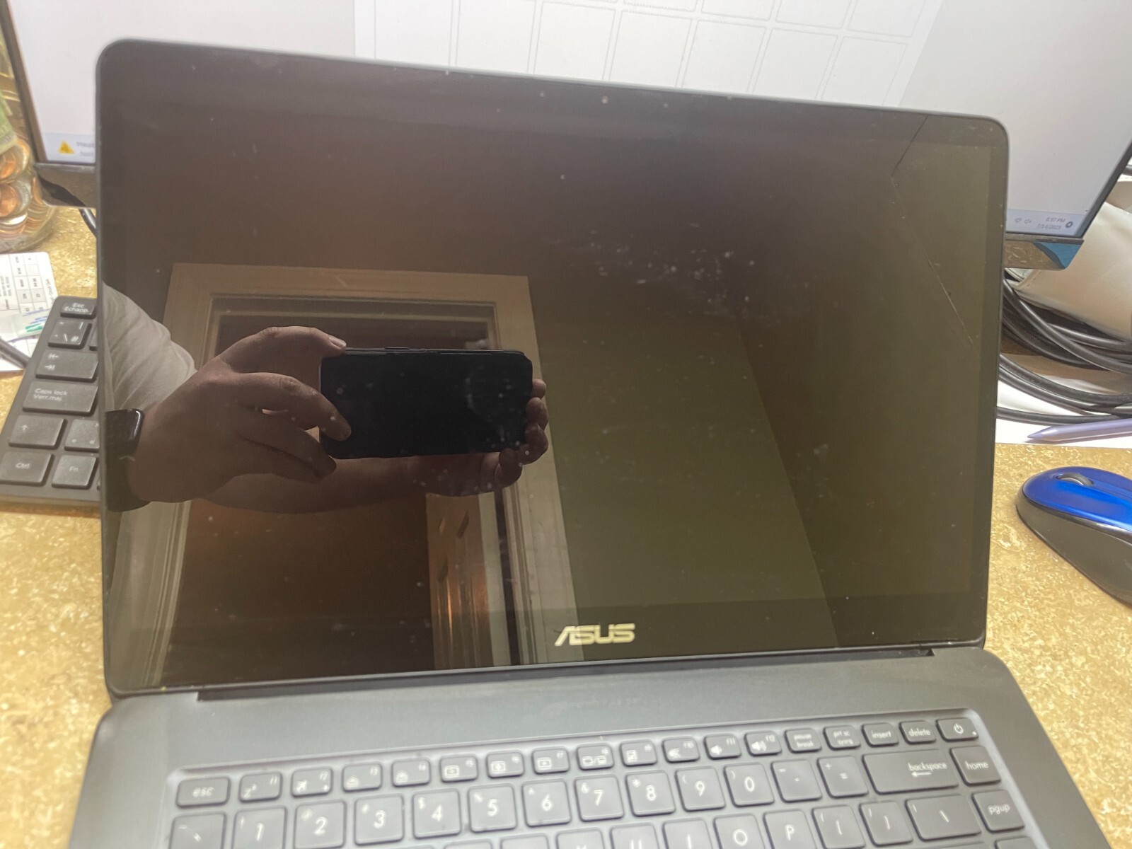 ASUS Zenbook Pro UX550VE NVIDIA GTX 1050ti Great Condition Factory Reset