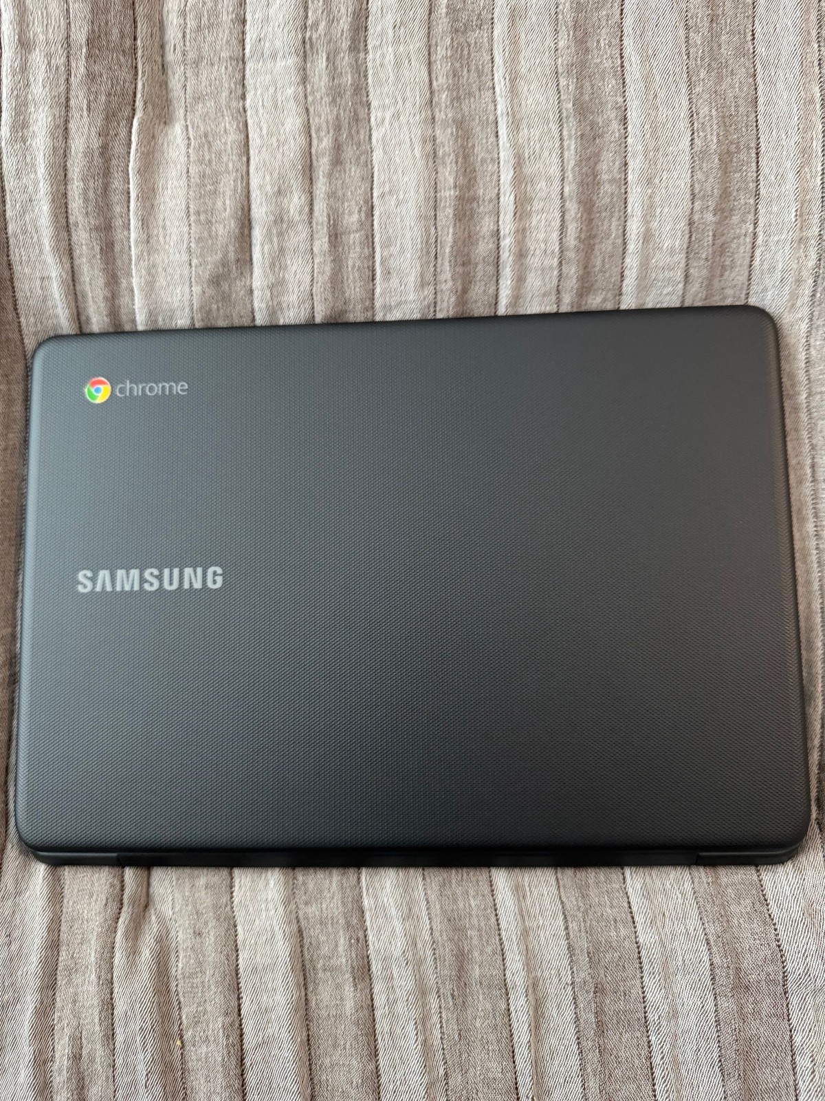 Samsung Chromebook 3 11.6 inch (32GB, Intel Celeron D, 2.48GHz, 4 GB)…