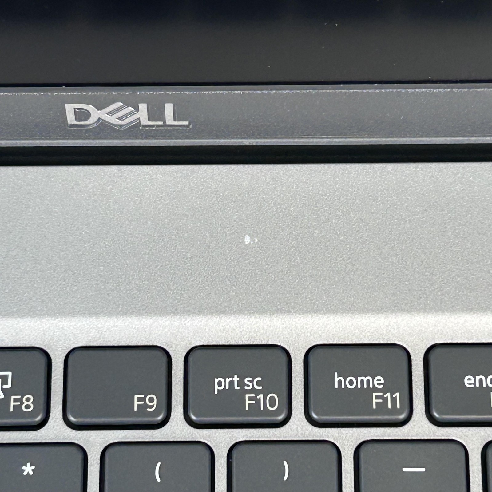 Dell Precision 3571 15.6 Gray FHD 2.7 GHz i5-12600H 16GB RAM 256GB SSD Good