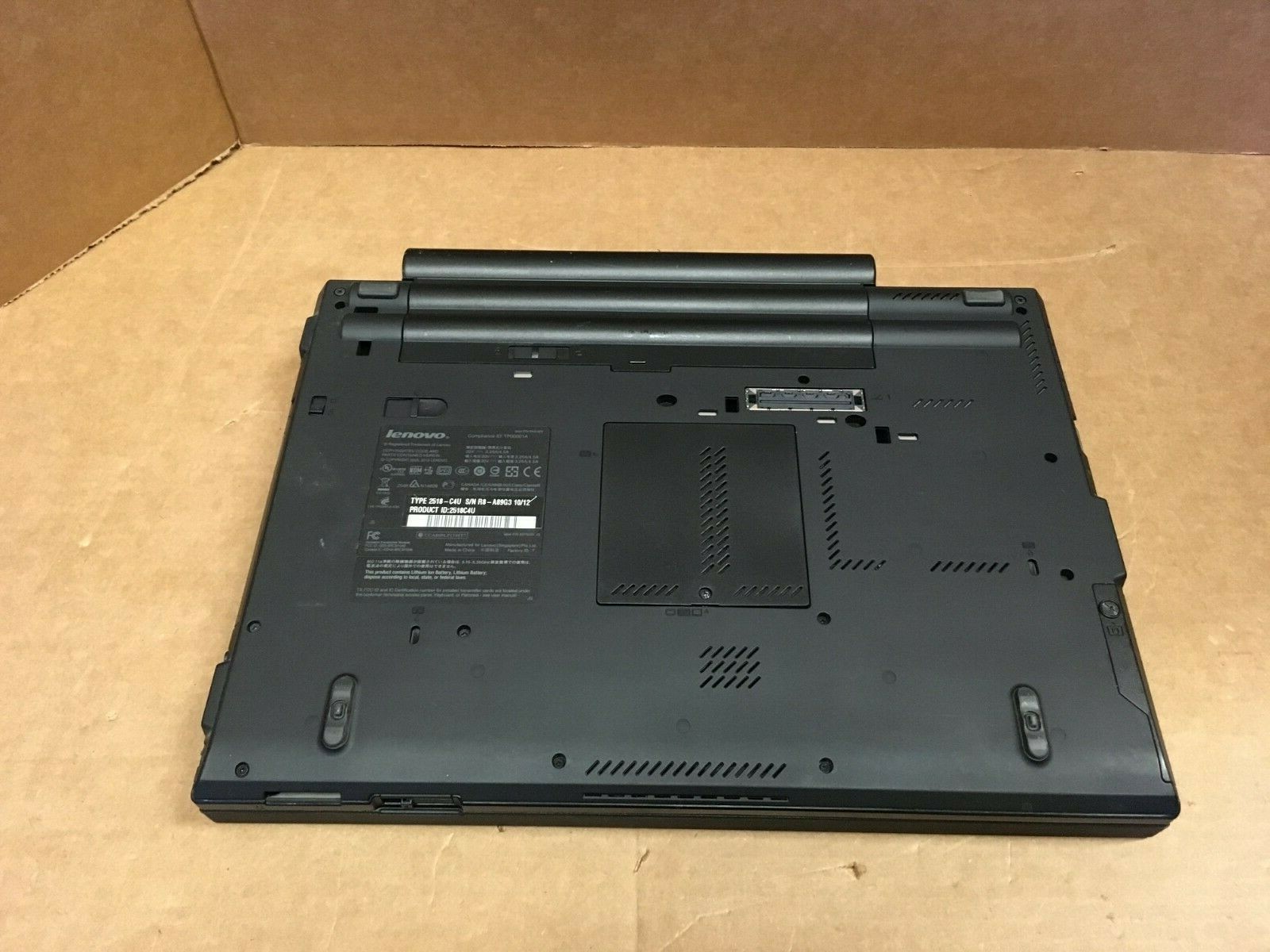 Lenovo Laptop ThinkPad T410 14.1″ Windows 10 i5 4GB RAM 320GB HDD DVD NVIDIA HD