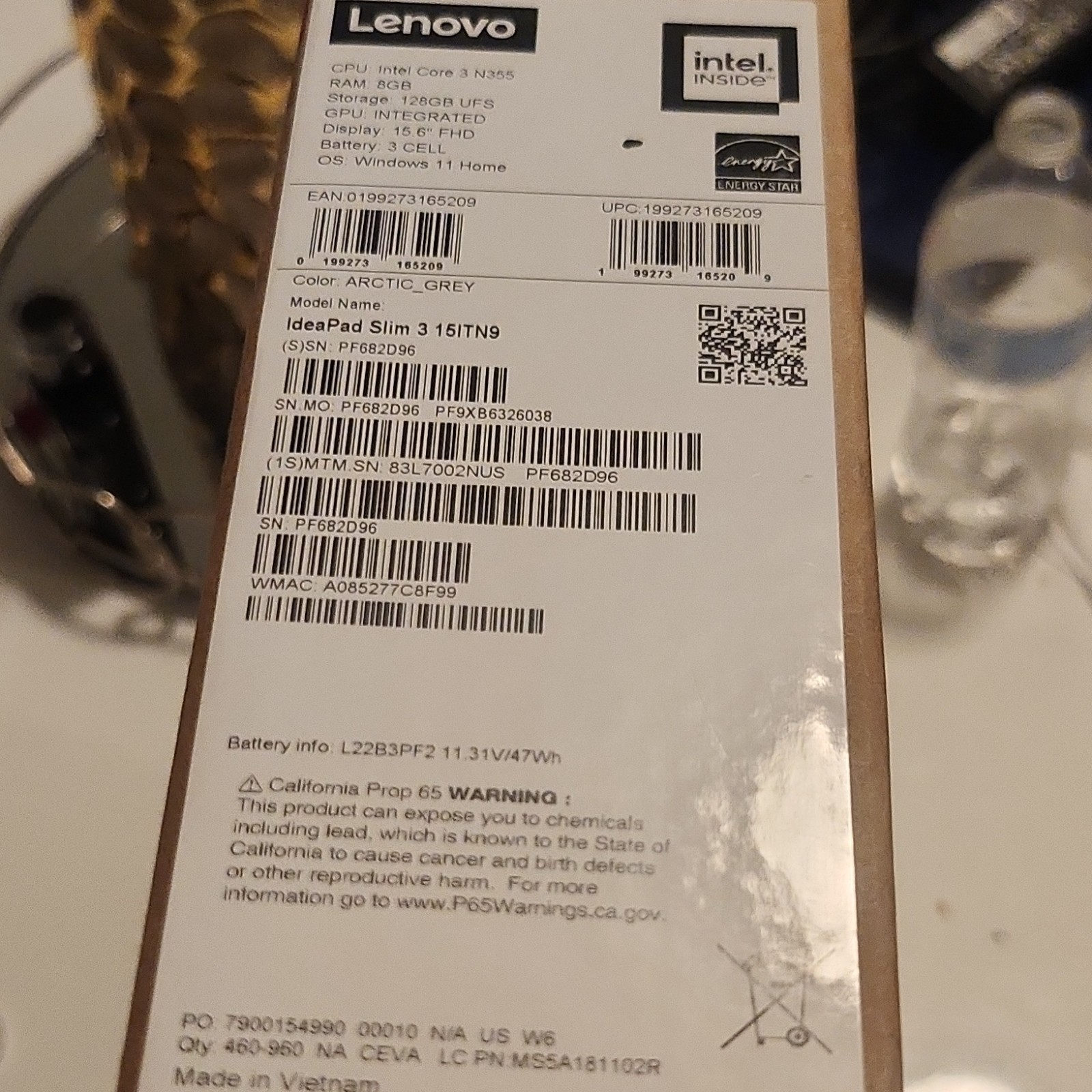Lenovo IdeaPad Slim 3 15ITN9 15.6″ Core 3 N355 8GB 128GB UFS W11