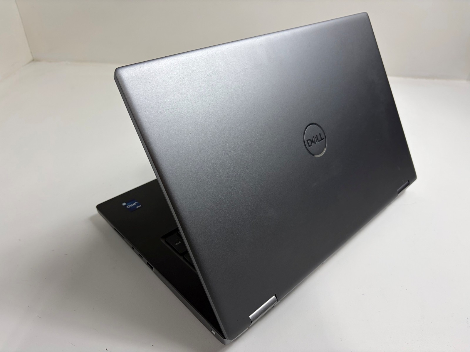 Dell Precision 7770 Core i7-12850HX 4.8GHz 32GB 512GB NVMe 17.3″ RTX A3000 W11P