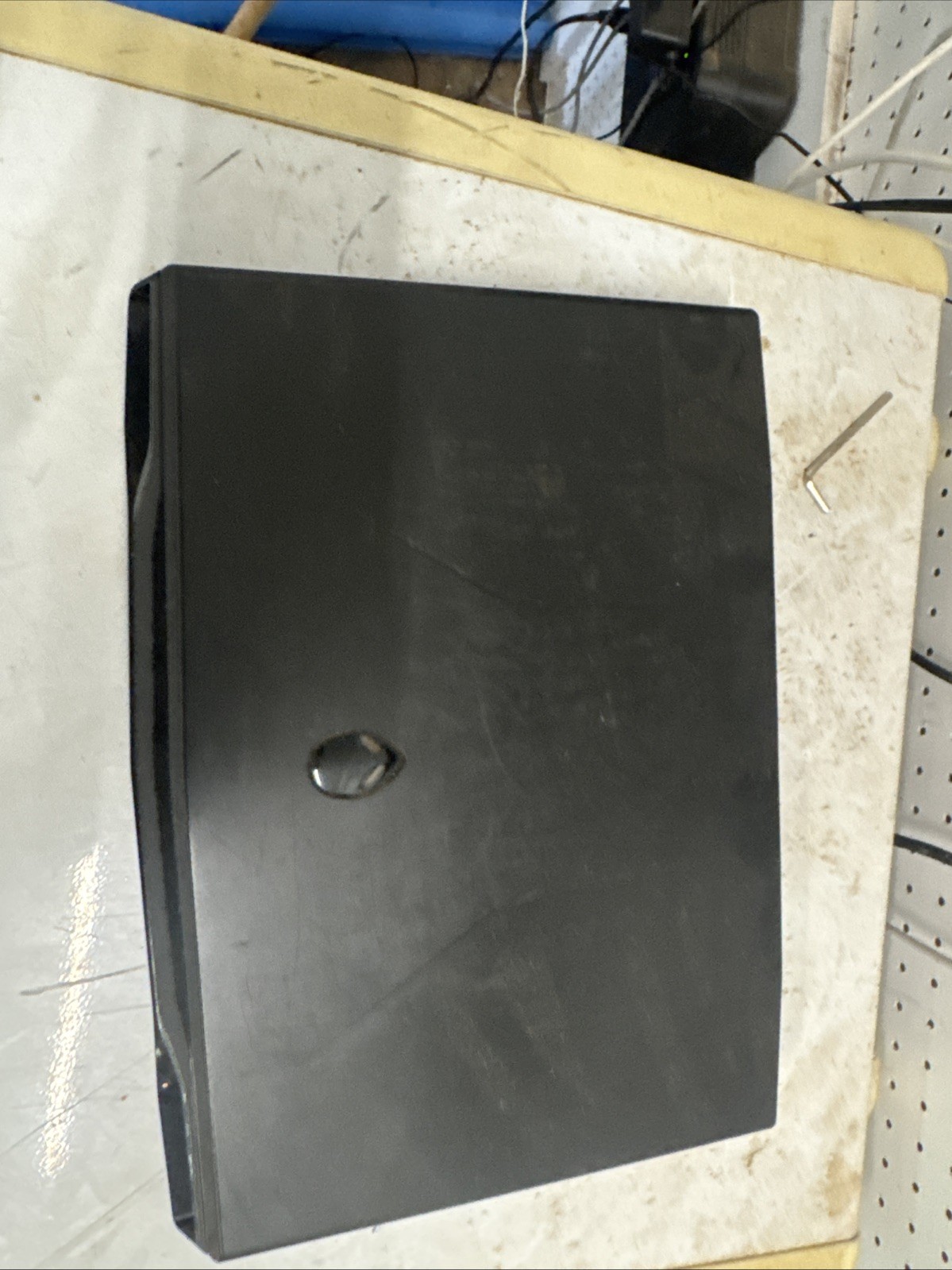 Alienware M17x R3 Gaming Laptop Windows 7 Operating System