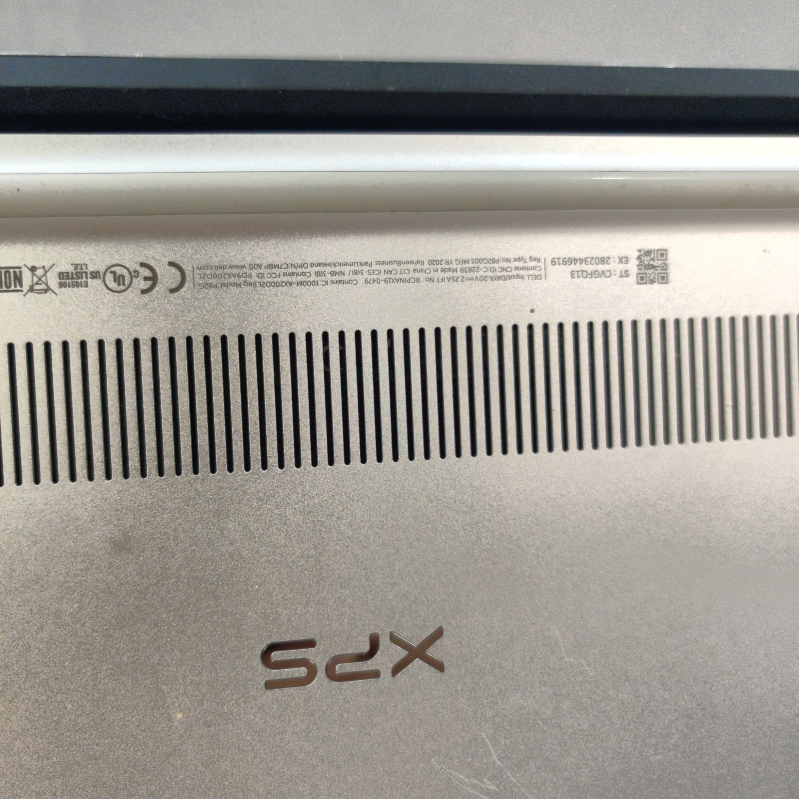 Dell XPS 13 7390 13″ i7-10710U 16GB RAM NO SSD/OS/AC For Parts READ DESCRIPTION