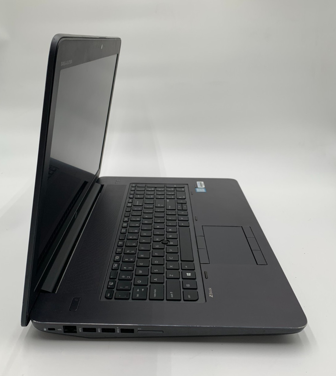 HP ZBook 17 G3 17.3″ i7-6700HQ 2.6GHz 1TB SSD 512GB M.2/NVME 32GB DDR4 Laptop C
