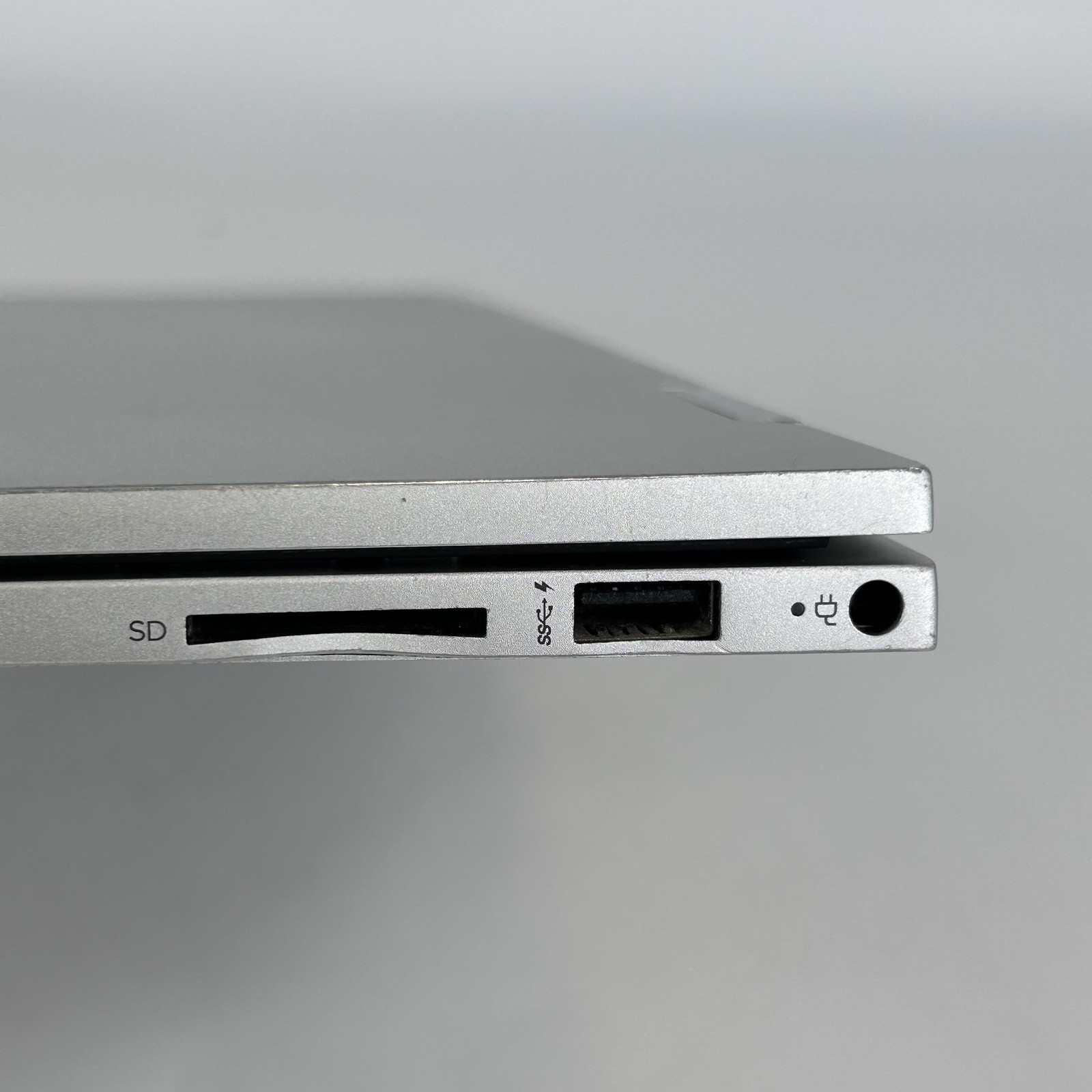 HP Envy x360 15.6 Silver FHD TOUCH i5-1135G7 2.40GHz 8GB 512GB SSD BENT FRAME