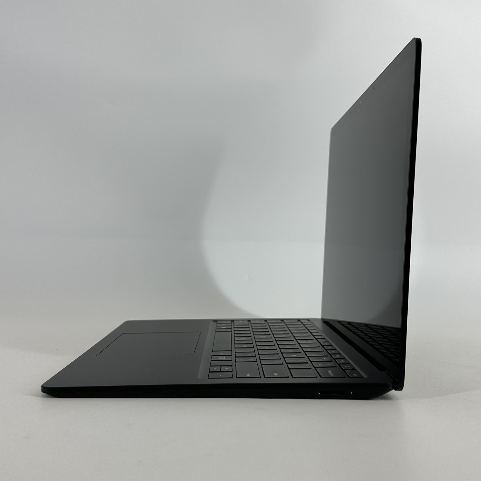 Microsoft Surface Laptop 4 13.5 Black 2K TOUCH i7-1185G7 3.00GHz 16GB 256GB SSD