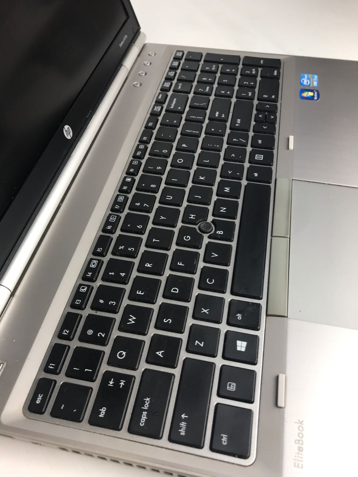 HP Elitebook 8570p Core i7-3740QM 2.70GHz 8GB NO HDD Laptop (READ description)