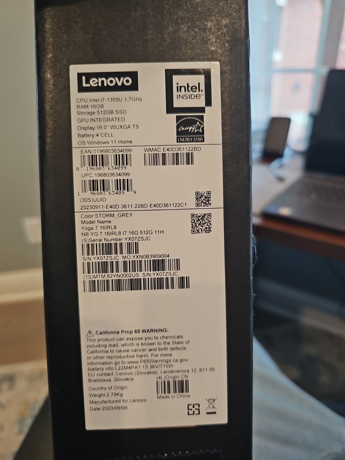 Lenovo Yoga 7i 2-in-1 Laptop 16″ Touchscreen with Intel Core i7 Processor 512 GB