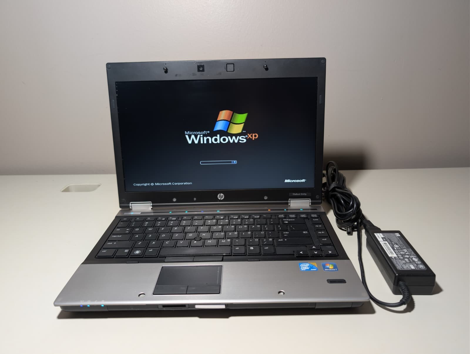 HP EliteBook 8440P | i7 4GB RAM 320GB HDD | HD+ NVIDIA Win XP Pro 32-Bit DVD-RW