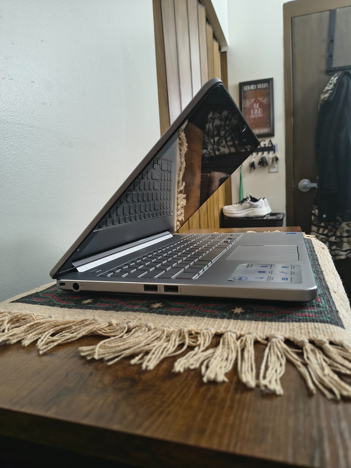 Dell Inspiron 15 7537 Touch Core i5-4200U@1.6GHz 12GB 256GB SSD BkLit KB Win11Hm