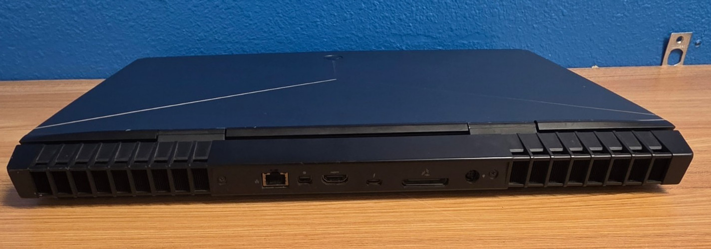 Dell Alienware Laptop P31E 8GB Ram I7 8th gen Nvidia GTX 1060 256GB SSD PARTS