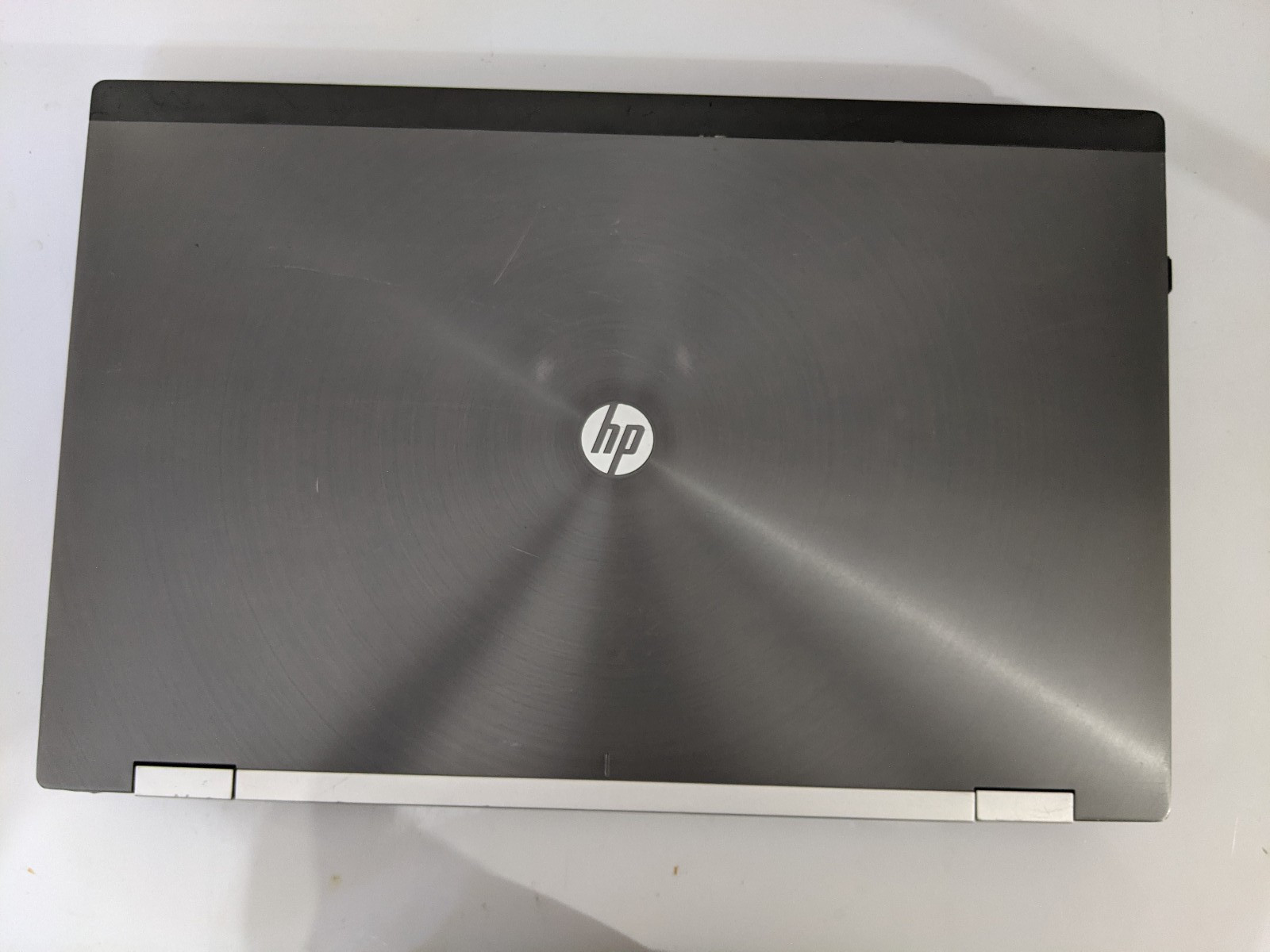 HP Elitebook 8760W Workstation 17.3” Core i7-2630QM 2.00GHz 24GB Ram 500GB SSD