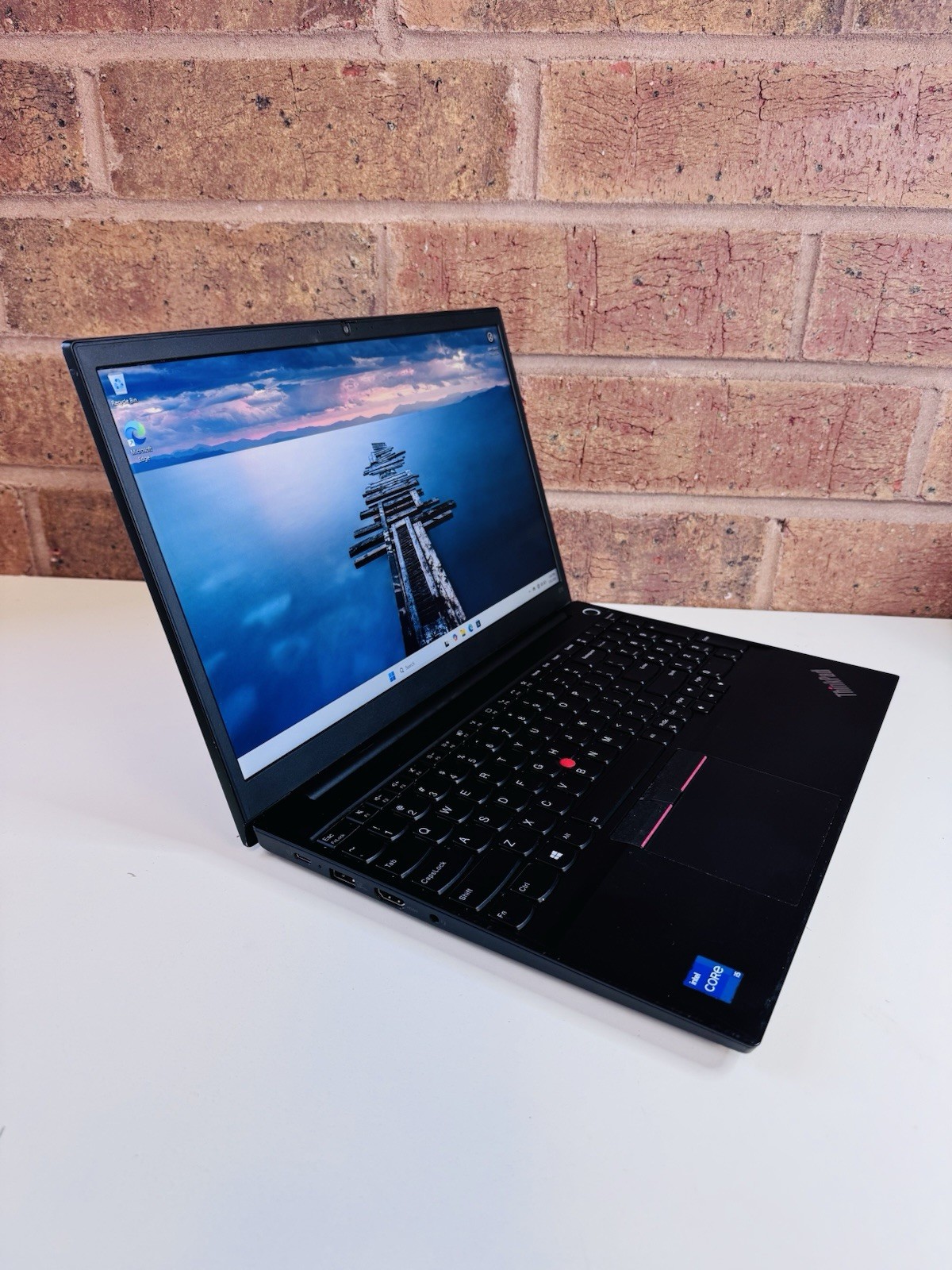 Lenovo ThinkPad E15 Gen2 15.6 inch (256GB/8gb, Intel Core i5 11th Gen, Window 11