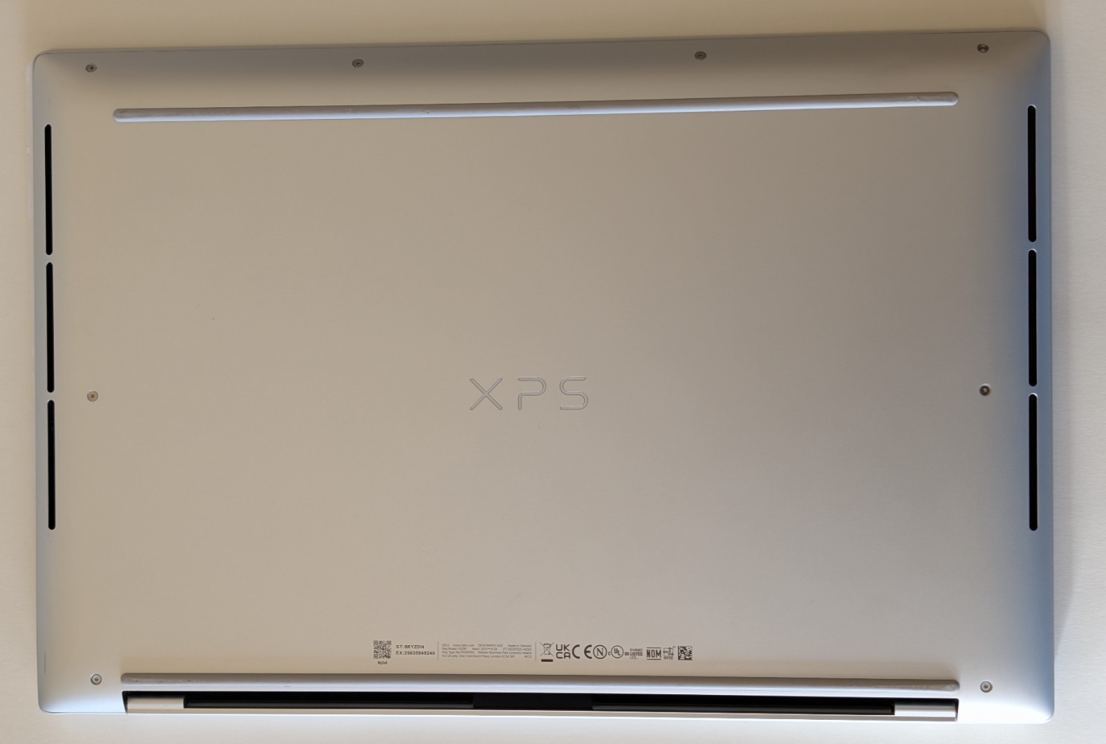 Dell XPS 9640 Core Ultra 7 155H| 16GB RAM| 1TB SSD| RTX 4050 Win11 (Good). ~D14~