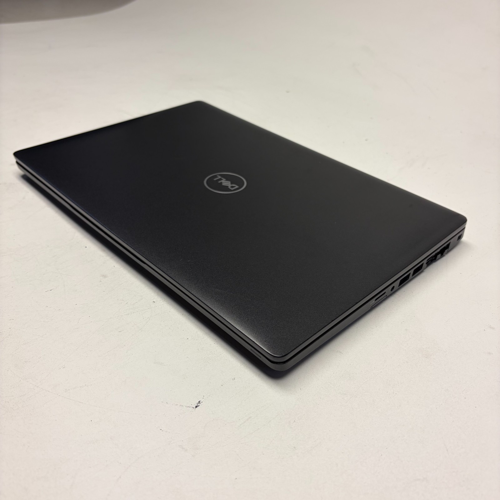 Dell Latitude 5400 w/ Power Supply