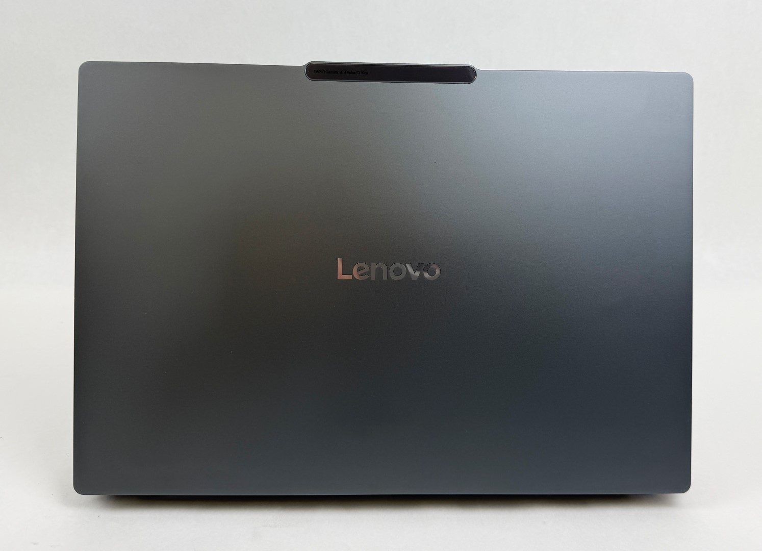 Lenovo Yoga Pro 9 16IAH10 16″ 2.8K OLED Touch Ultra 9 285H 32GB 1TB RTX 5050 W11