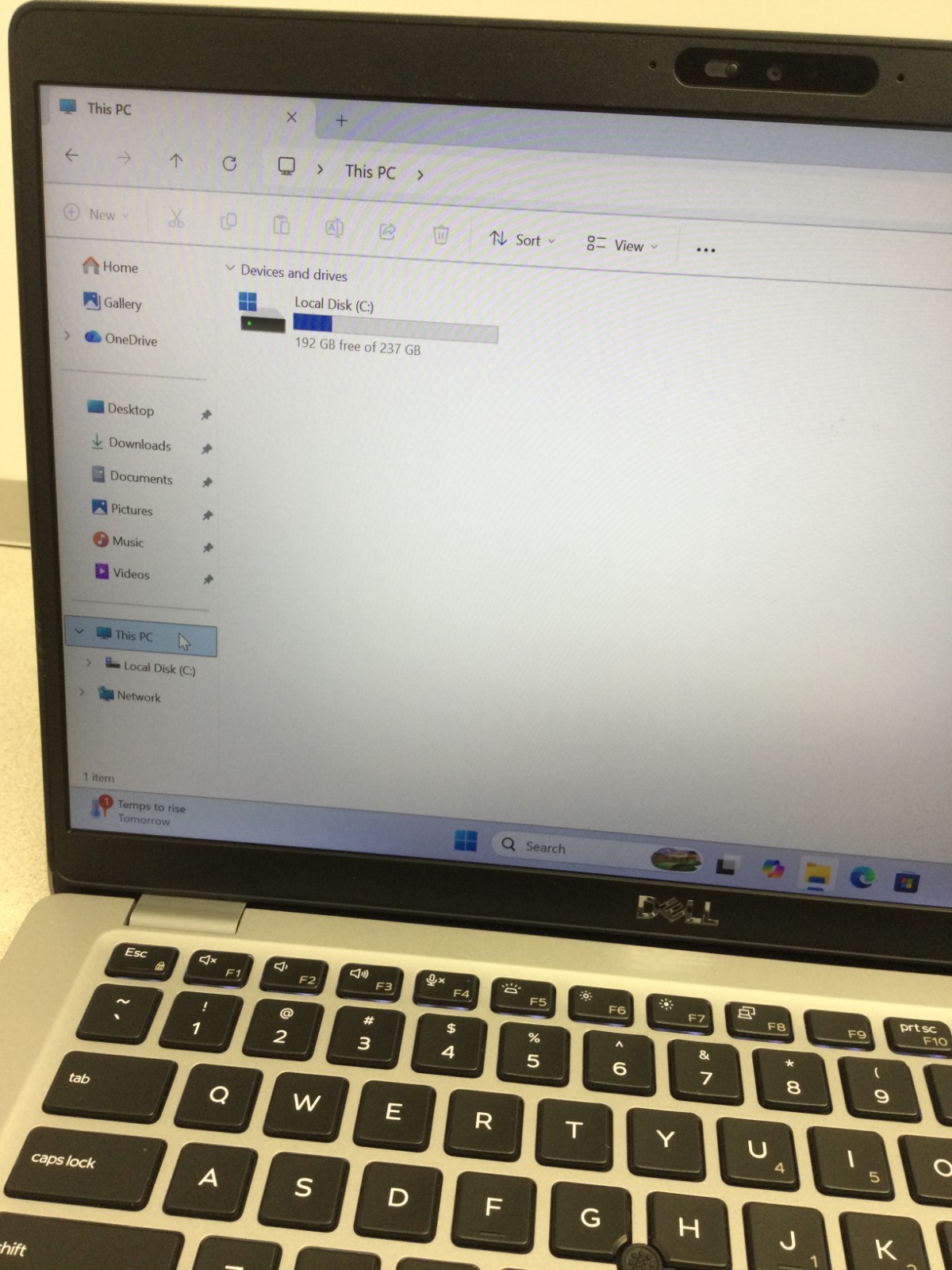 Dell Latitude 5410 14″ (256GB SSD ,Core i5-10310U, 1.70GHz, 16GB) !BAD BATTERY!