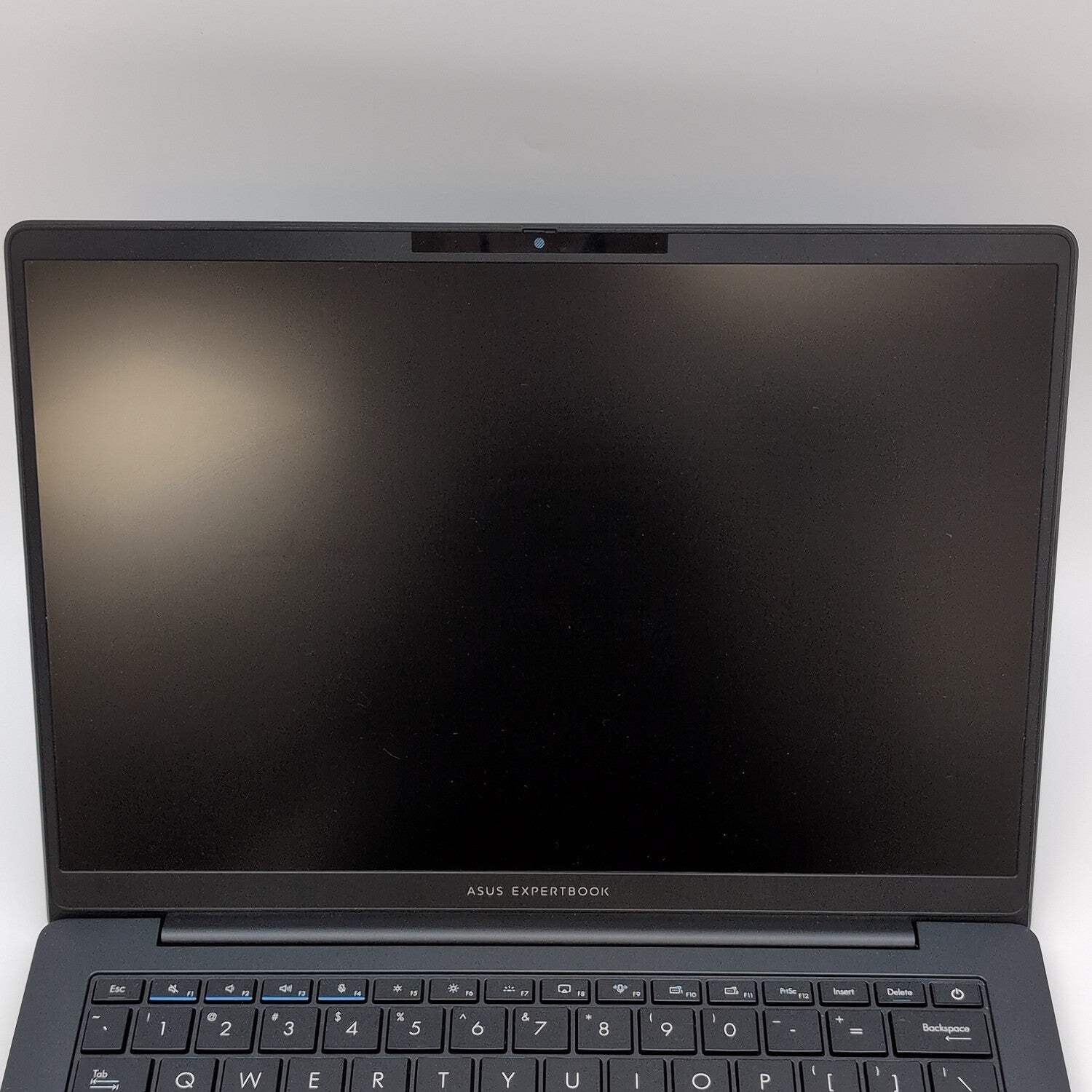 Asus ExpertBook B3 B3405CCA 14″ Core Ultra 7 255H 4.9GHz 32GB RAM 500GB SSD