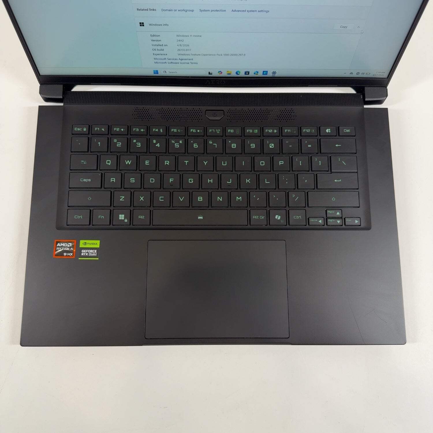 Gigabyte Aero X16 EG61H 16″ Ryzen AI 9 HX 370 32GB RAM 1TB SSD GeForce RTX 5070