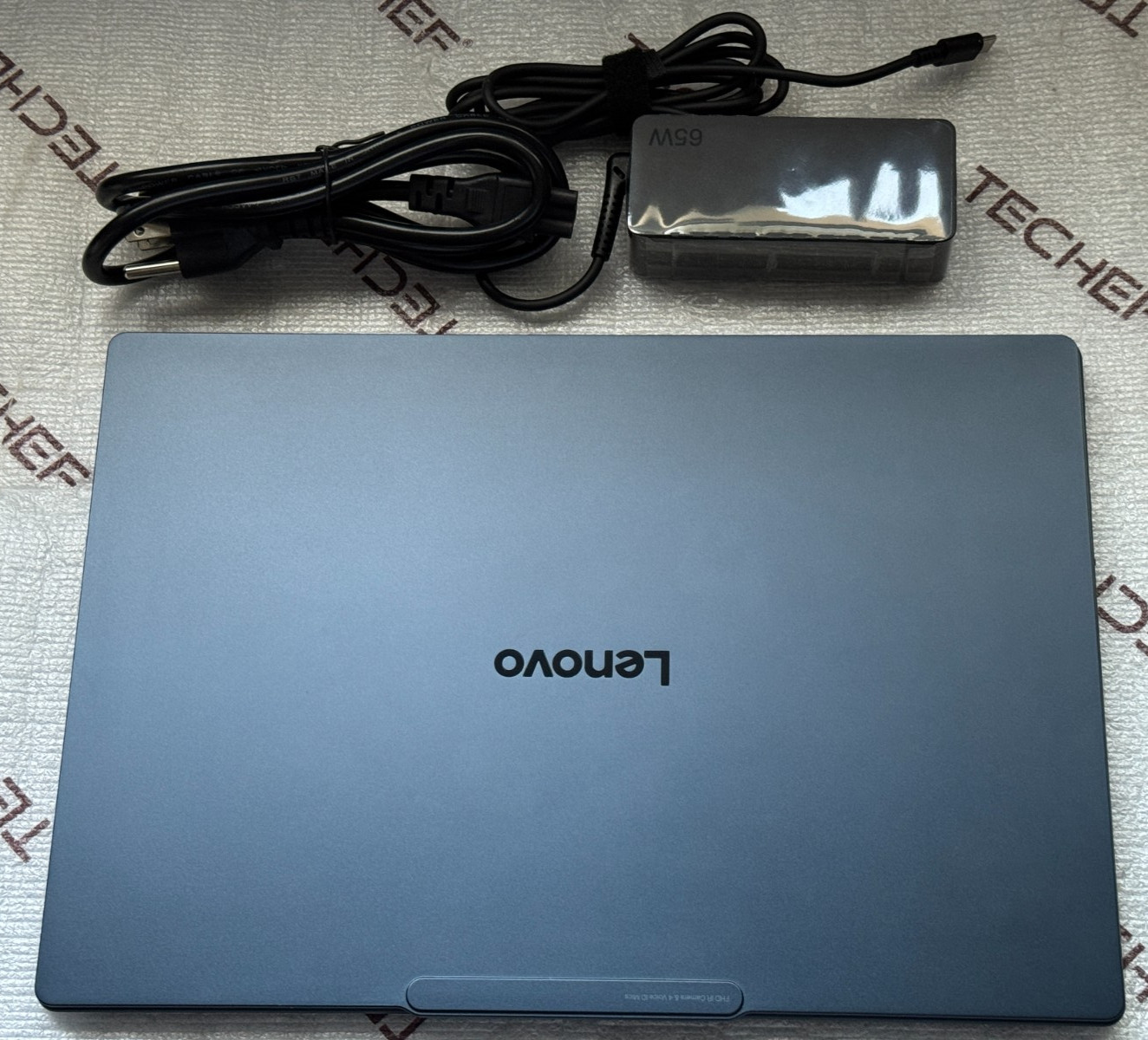 Lenovo Yoga Slim 7x 14.5″ 3K OLED Touch Laptop Snapdragon X Elite 32GB 1TB Wty
