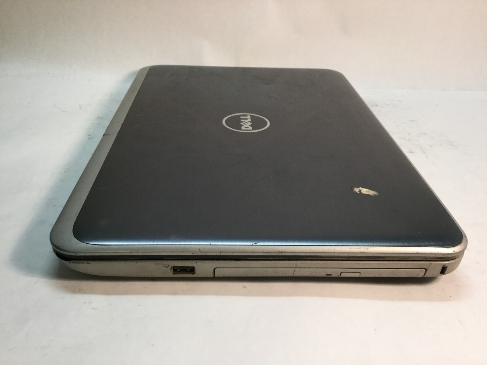 Dell Inspiron 5537 15″ Intel Core i3 4th Gen. -BOOTS/ CRACKED DISPLAY- MZ