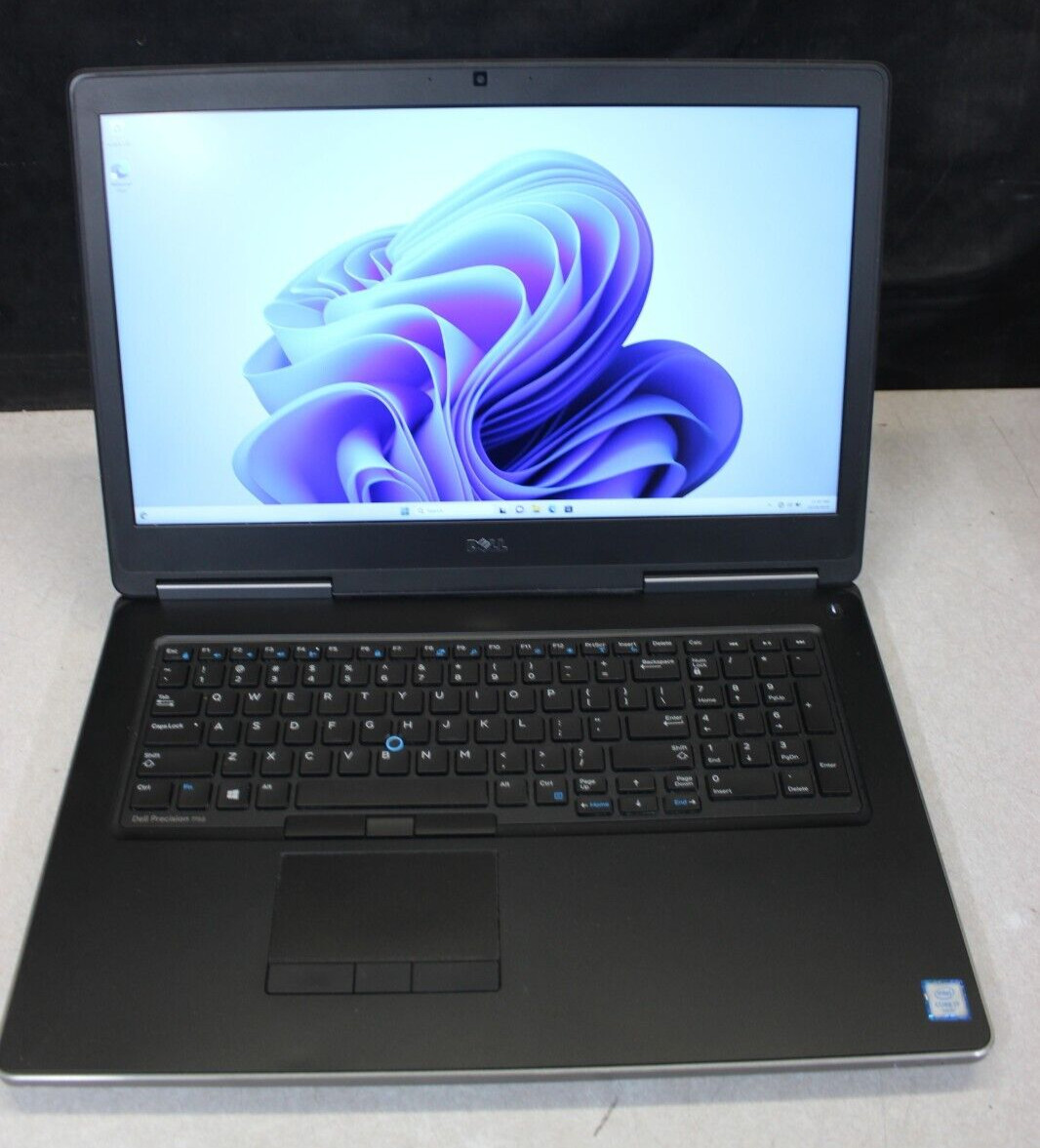 Dell Precision 7710 I7-6820HQ 512GB SSD 32GB DDR4 Win11Pro