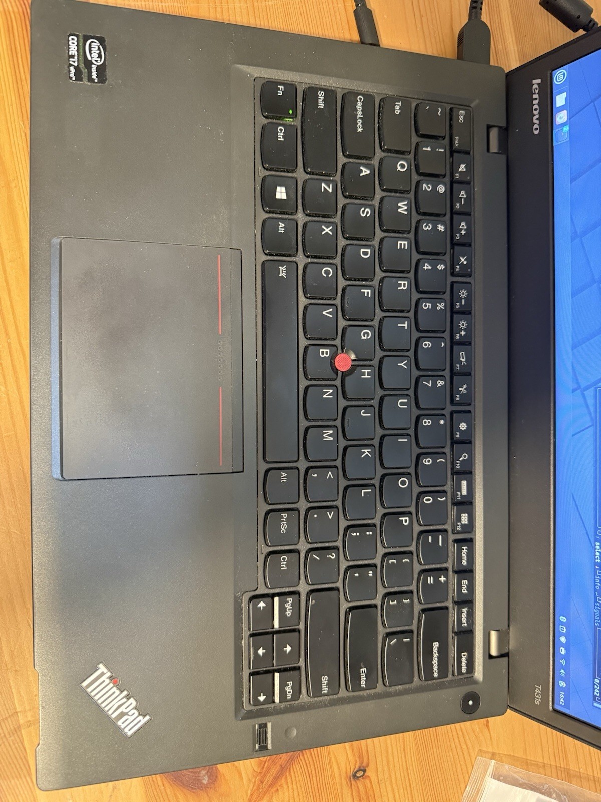 Lenovo ThinkPad T431s Laptop Intel i7 3687u 8GB RAM 256 GB SSD 1600×900 Linux