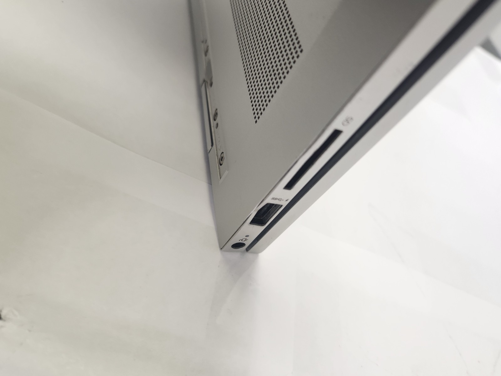 HP Envy x360 Convertible 15m, i7 11th Gen, 12GB RAM, 256GB SSD, Win 11 Pro READ