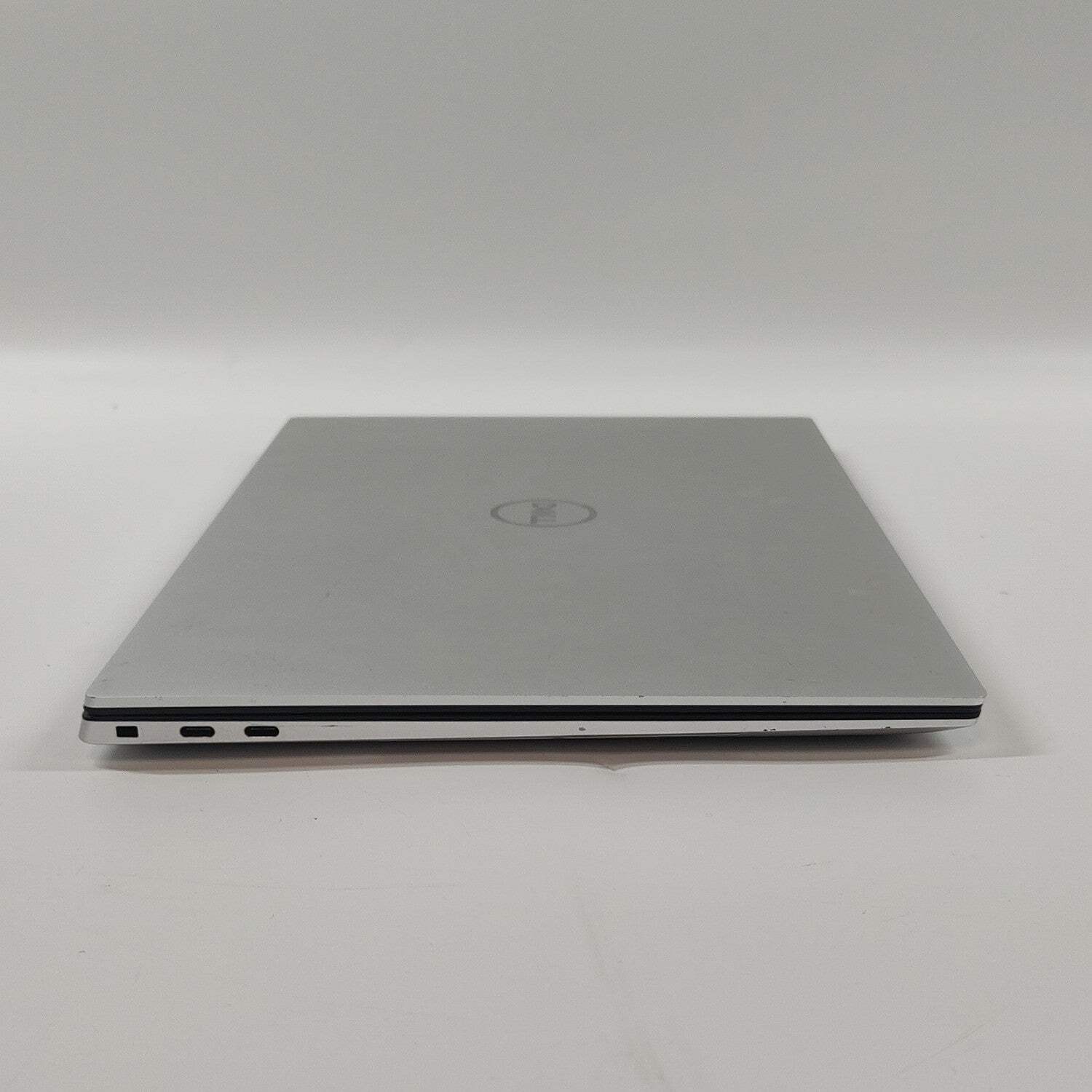 Dell XPS 9500 15.6″ i7-10750H 2.6GHz 16GB RAM 500GB SSD GeForce GTX 1650 Ti