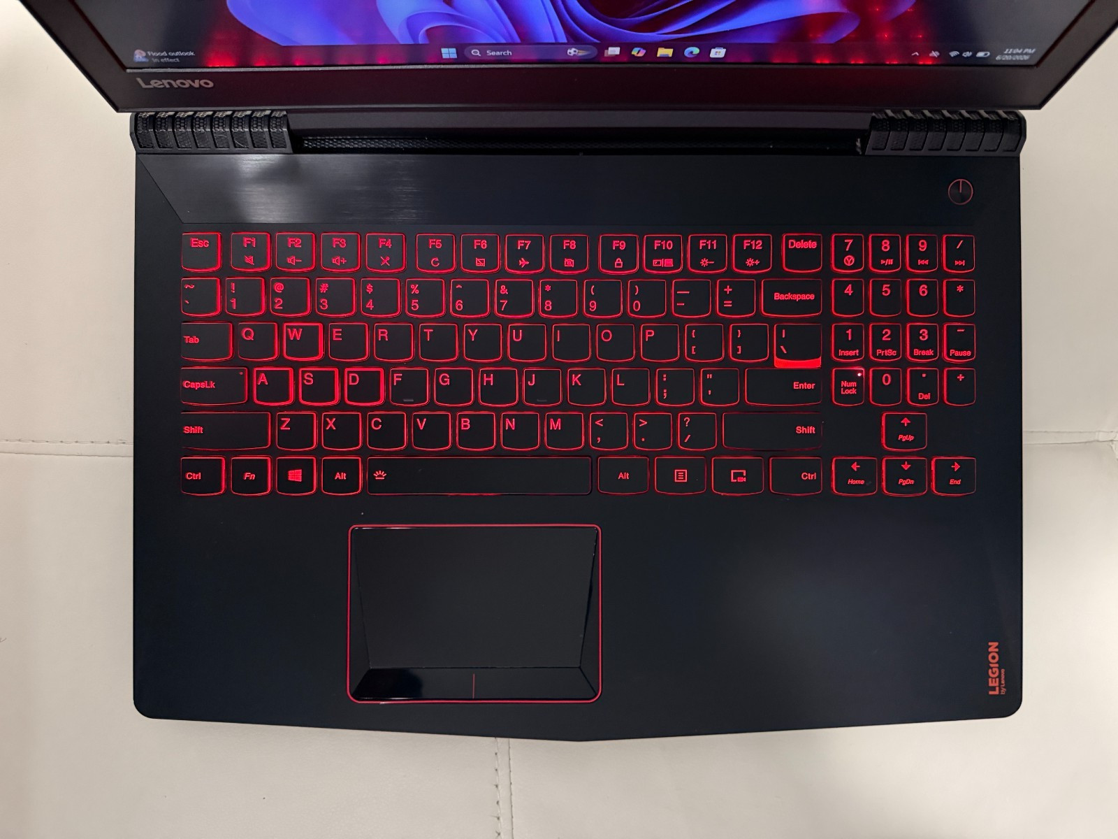 Lenovo Legion Y520 – Gaming Laptop – i7 – 1.25TB SSD + HDD GTX 1050ti W11