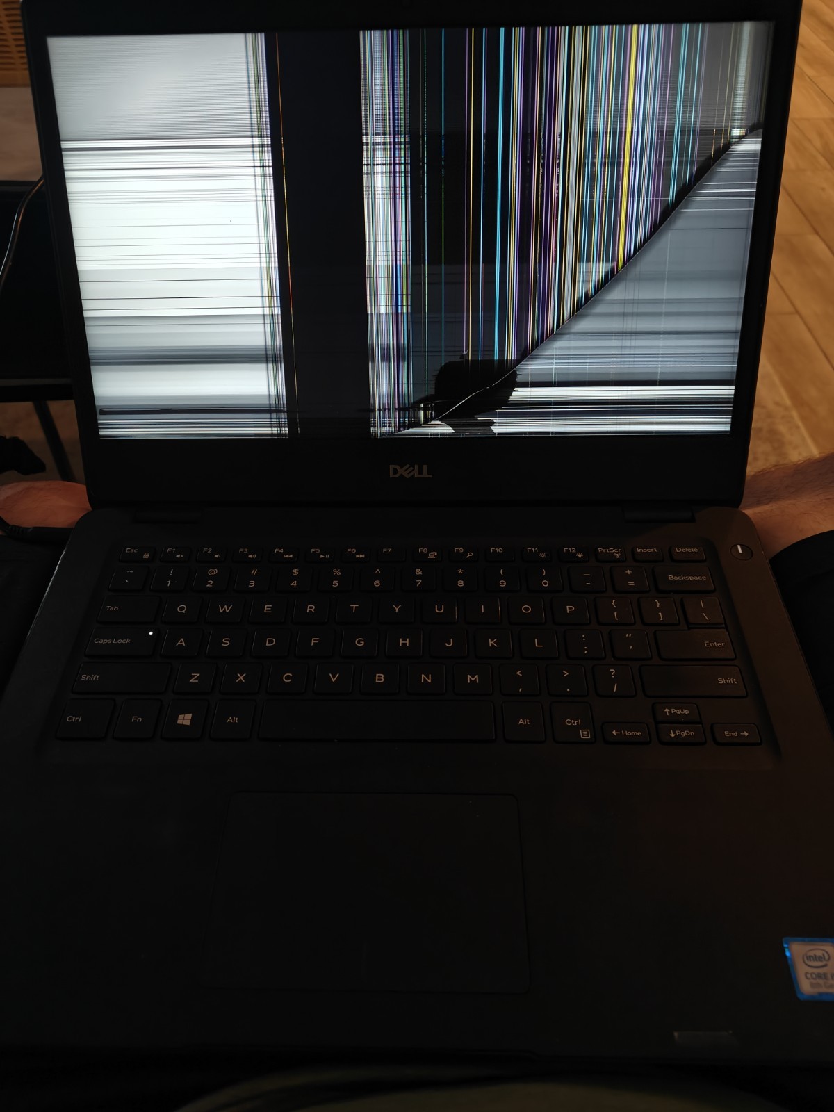 DELL LATITUDE 3400 – FOR PARTS/BROKEN LCD – INTEL I5-8265U