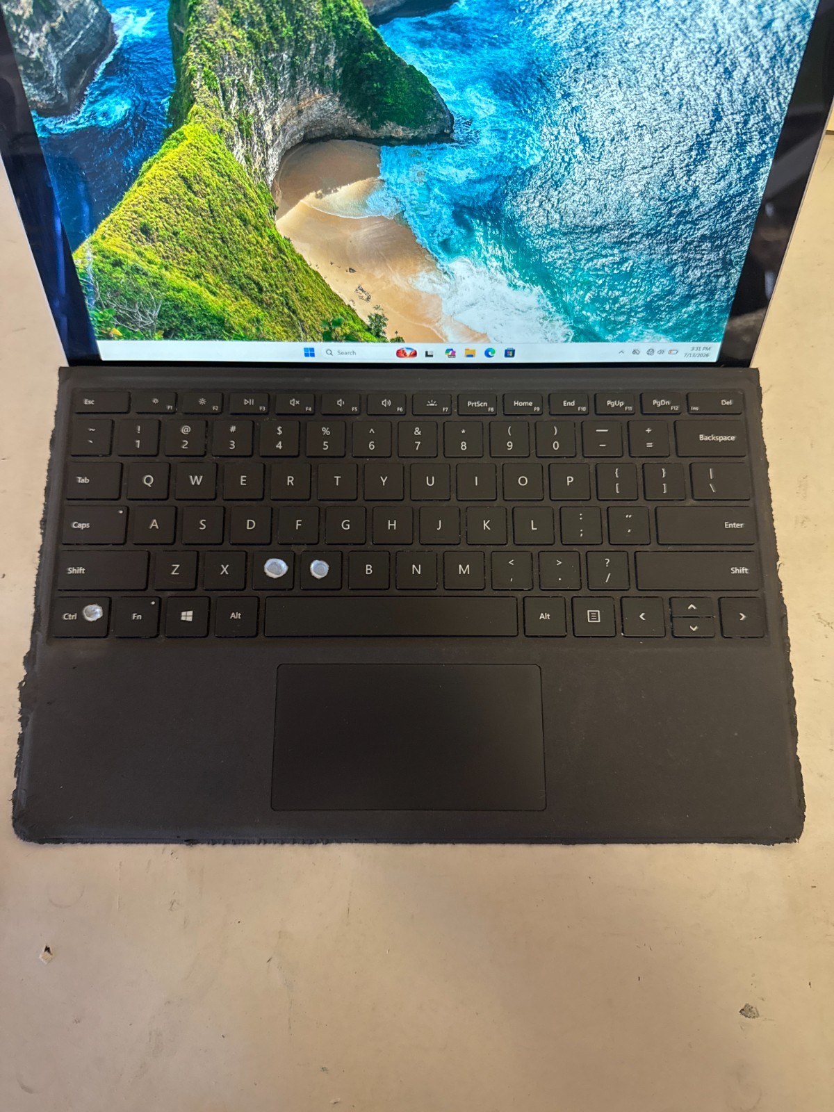 Surface Pro 6 Intel i5-8350U 1.70GHz 8GB RAM 128GB M.2 Win 11 Pro w/ Keyboard